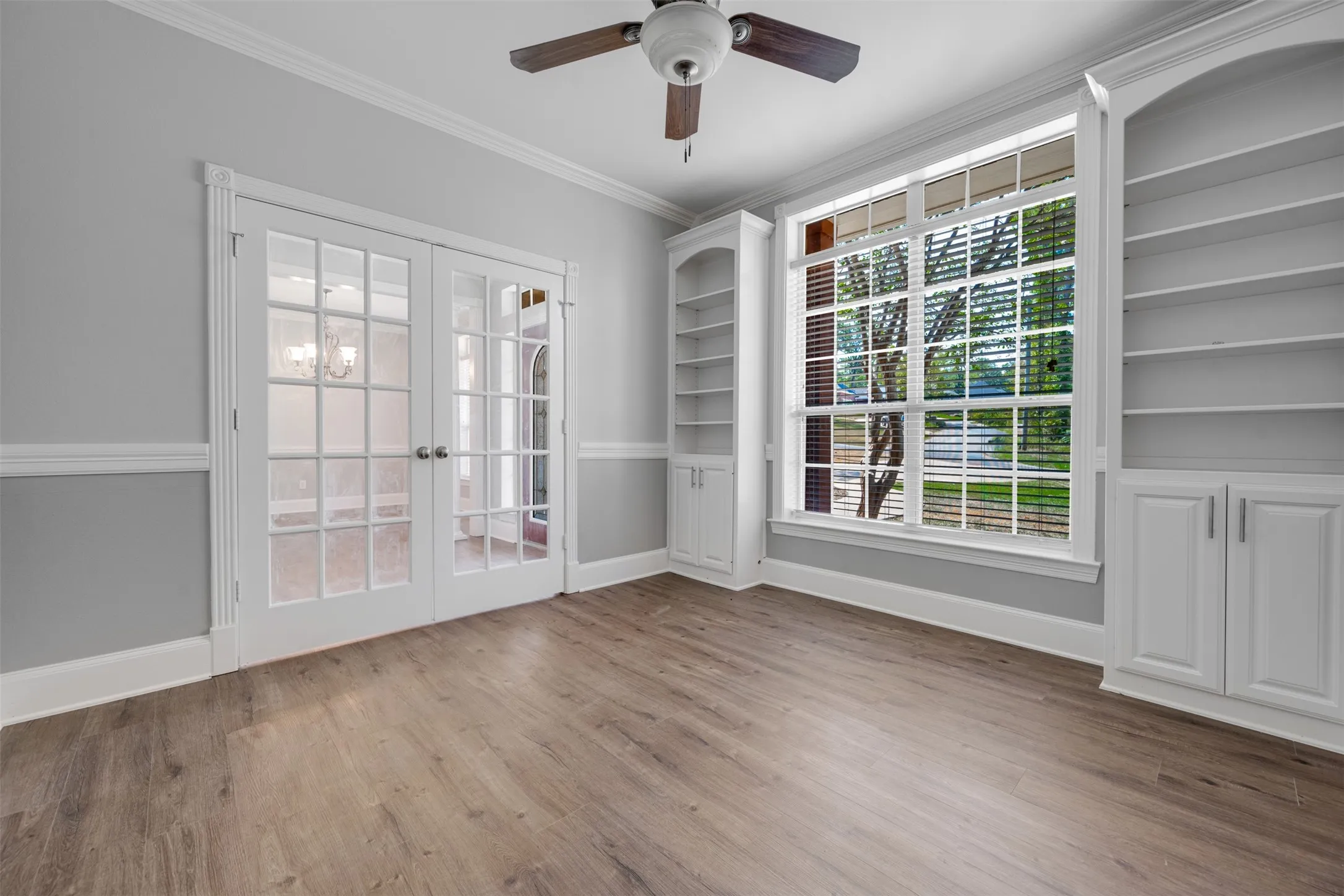 Single Family Residence For Sale in Smith County , 16502 Caddo Trail, Bullard, Texas 75757, 3 Bedroom, 2 Bathroom, 2 Garage spaces, 2,473 Sqft, built in 2004, mls#21380167, Real Estate Agent in Bullard, Homes For Sale in Smith county, Homes For Sale in Bullard, Realtor in Bullard Texas, Real Estate Brokerage Independent Realty Texas, Luminita Cordes Realtor