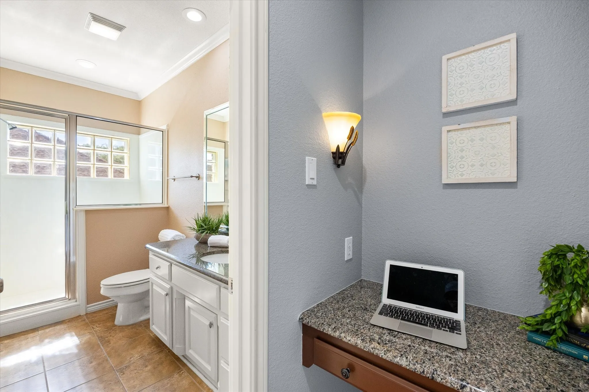Handy desk nook for those quick recipes or thank you notes.