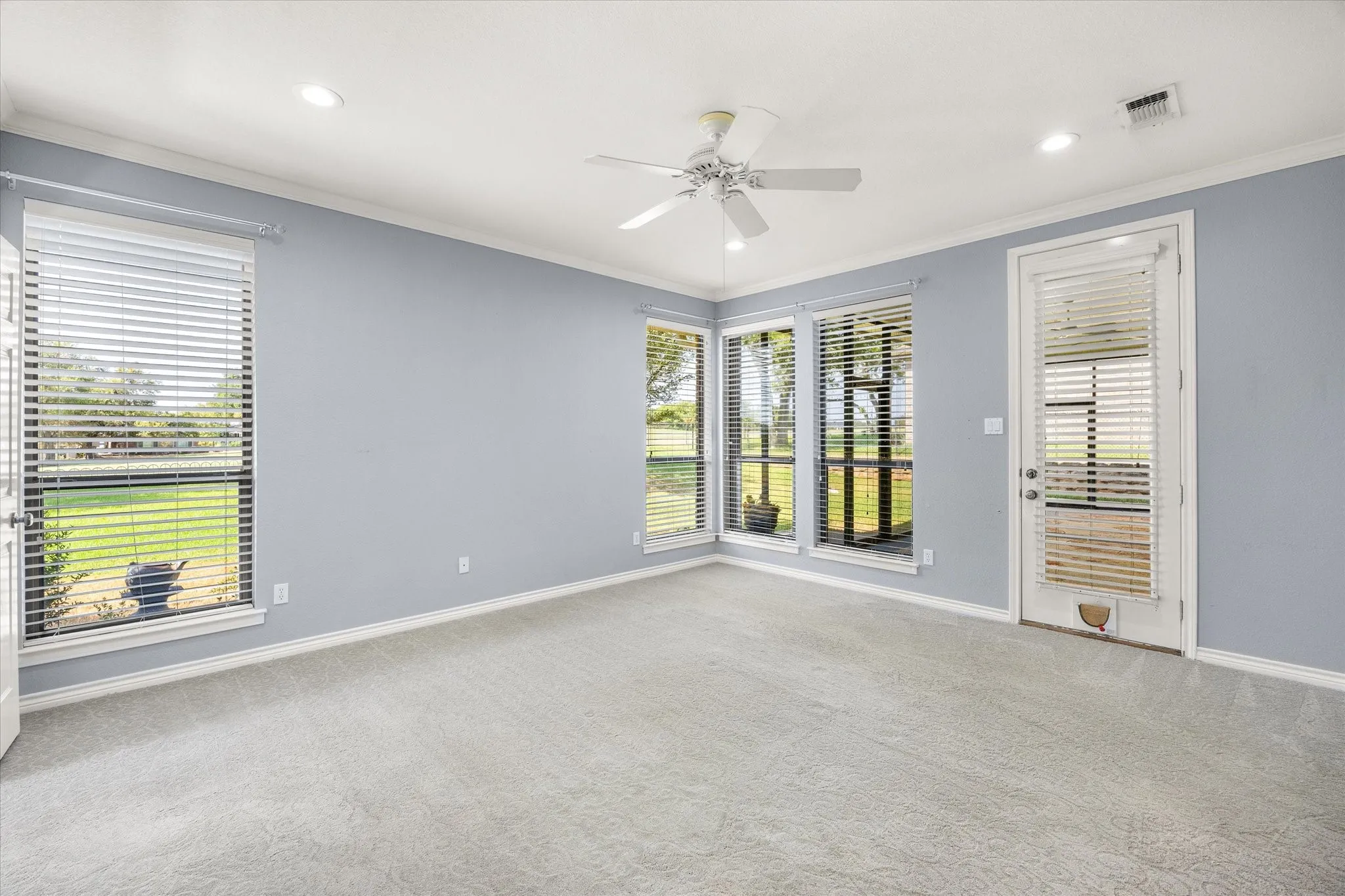 Single Family Residence For Sale in Hood County , 8712 Bellechase Road, Granbury, Texas 76049, 3 Bedroom, 2 Bathroom, 2 Garage spaces, 1,986 Sqft, built in 1998, mls#21376510, Real Estate Agent in Granbury, Homes For Sale in Hood county, Homes For Sale in Granbury, Realtor in Granbury Texas, Real Estate Brokerage Independent Realty Texas, Luminita Cordes Realtor