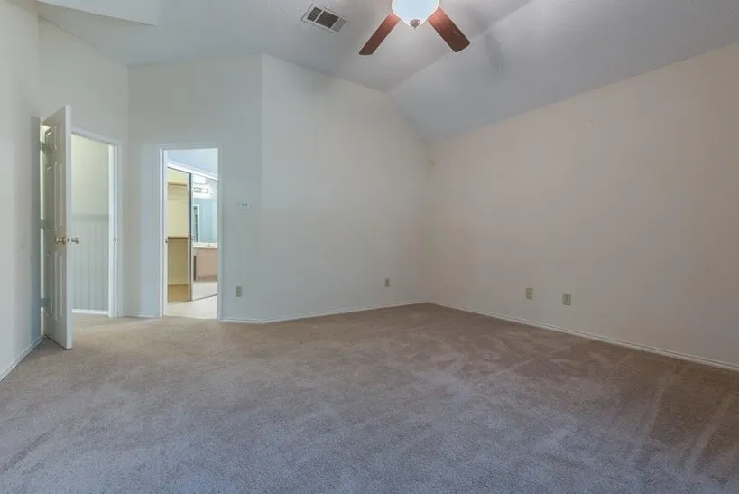 Single Family Residence For Rent in Collin County , 6832 Bellehaven Drive, Plano, Texas 75023, 4 Bedroom, 3 Bathroom, 2 Garage spaces, 1,917 Sqft, built in 1991, mls#21380176, Real Estate Agent in Plano, Homes For Rent in Collin county, Homes For Rent in Plano, Realtor in Plano Texas, Real Estate Brokerage Independent Realty Texas, Luminita Cordes Realtor