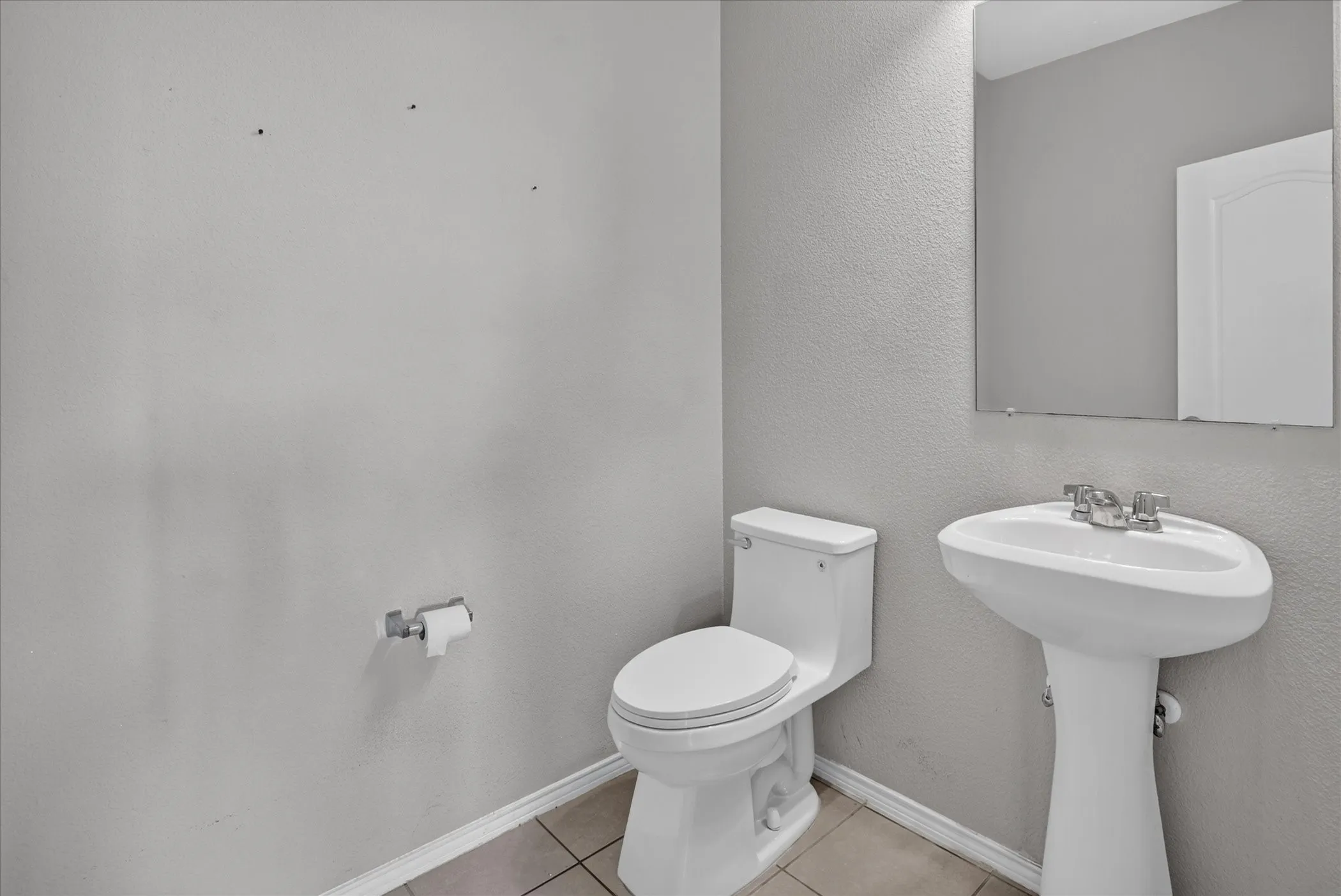 Single Family Residence For Sale in Denton County , 3513 Seaside Drive, Denton, Texas 76208, 4 Bedroom, 3 Bathroom, 2 Garage spaces, 3,225 Sqft, built in 2015, mls#21380173, Real Estate Agent in Denton, Homes For Sale in Denton county, Homes For Sale in Denton, Realtor in Denton Texas, Real Estate Brokerage Independent Realty Texas, Luminita Cordes Realtor
