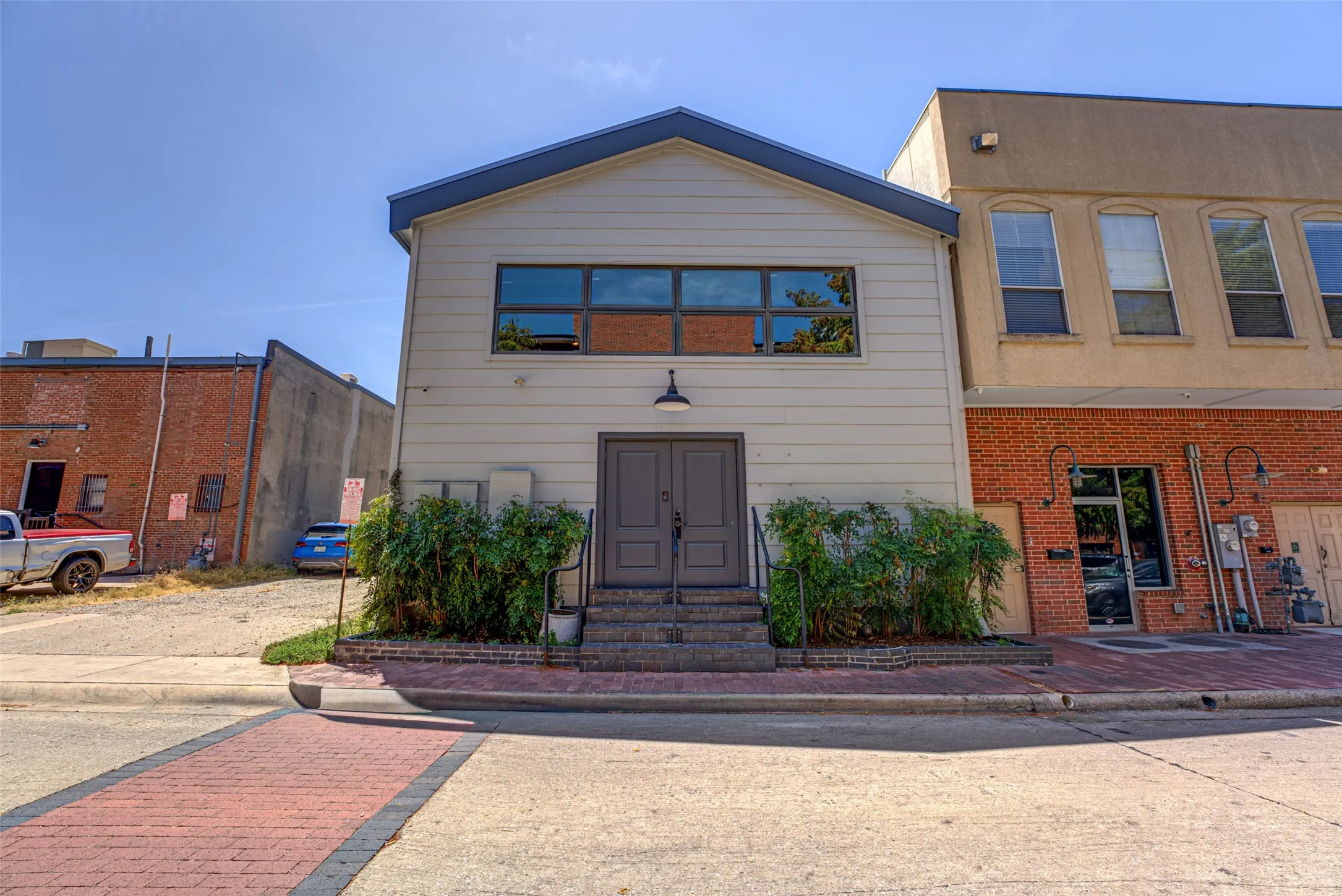 Retail For Sale in Collin County , 1013 E 15th Street, Plano, Texas 75074, 0, 0, Garage spaces, 0 Sqft, built in 1895, mls#21369162, Real Estate Agent in Plano, Homes For Sale in Collin county, Homes For Sale in Plano, Realtor in Plano Texas, Real Estate Brokerage Independent Realty Texas, Luminita Cordes Realtor