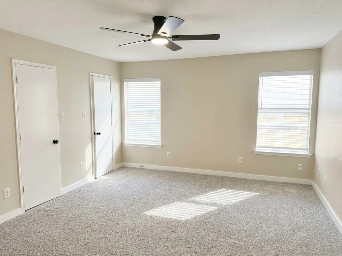 Single Family Residence For Sale in Tarrant County , 4040 Staghorn Circle N, Fort Worth, Texas 76137, 3 Bedroom, 2 Bathroom, 2 Garage spaces, 1,800 Sqft, built in 1992, mls#21380130, Real Estate Agent in Fort Worth, Homes For Sale in Tarrant county, Homes For Sale in Fort Worth, Realtor in Fort Worth Texas, Real Estate Brokerage Independent Realty Texas, Luminita Cordes Realtor