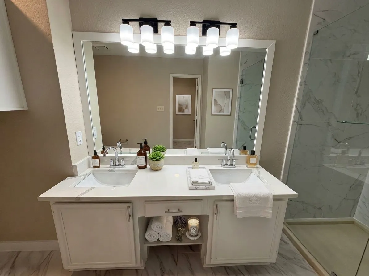 Single Family Residence For Sale in Tarrant County , 4040 Staghorn Circle N, Fort Worth, Texas 76137, 3 Bedroom, 2 Bathroom, 2 Garage spaces, 1,800 Sqft, built in 1992, mls#21380130, Real Estate Agent in Fort Worth, Homes For Sale in Tarrant county, Homes For Sale in Fort Worth, Realtor in Fort Worth Texas, Real Estate Brokerage Independent Realty Texas, Luminita Cordes Realtor