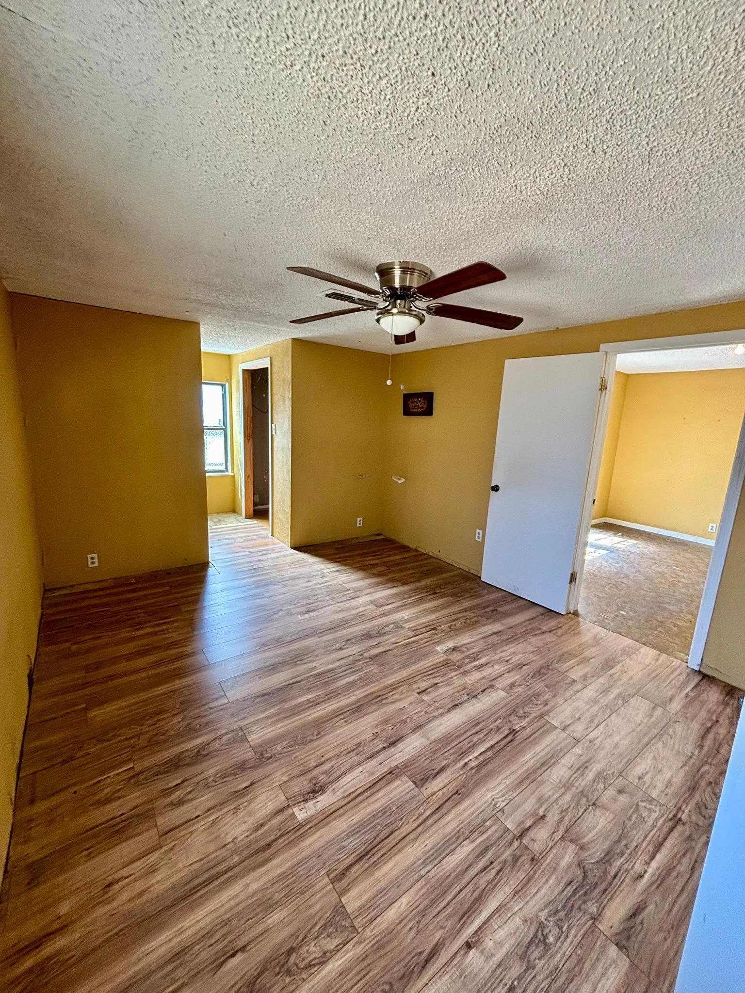 Single Family Residence For Sale in Montague County , 600 Travis Street, Nocona, Texas 76255, 3 Bedroom, 2 Bathroom, Garage spaces, 1,284 Sqft, built in 1950, mls#21380182, Real Estate Agent in Nocona, Homes For Sale in Montague county, Homes For Sale in Nocona, Realtor in Nocona Texas, Real Estate Brokerage Independent Realty Texas, Luminita Cordes Realtor