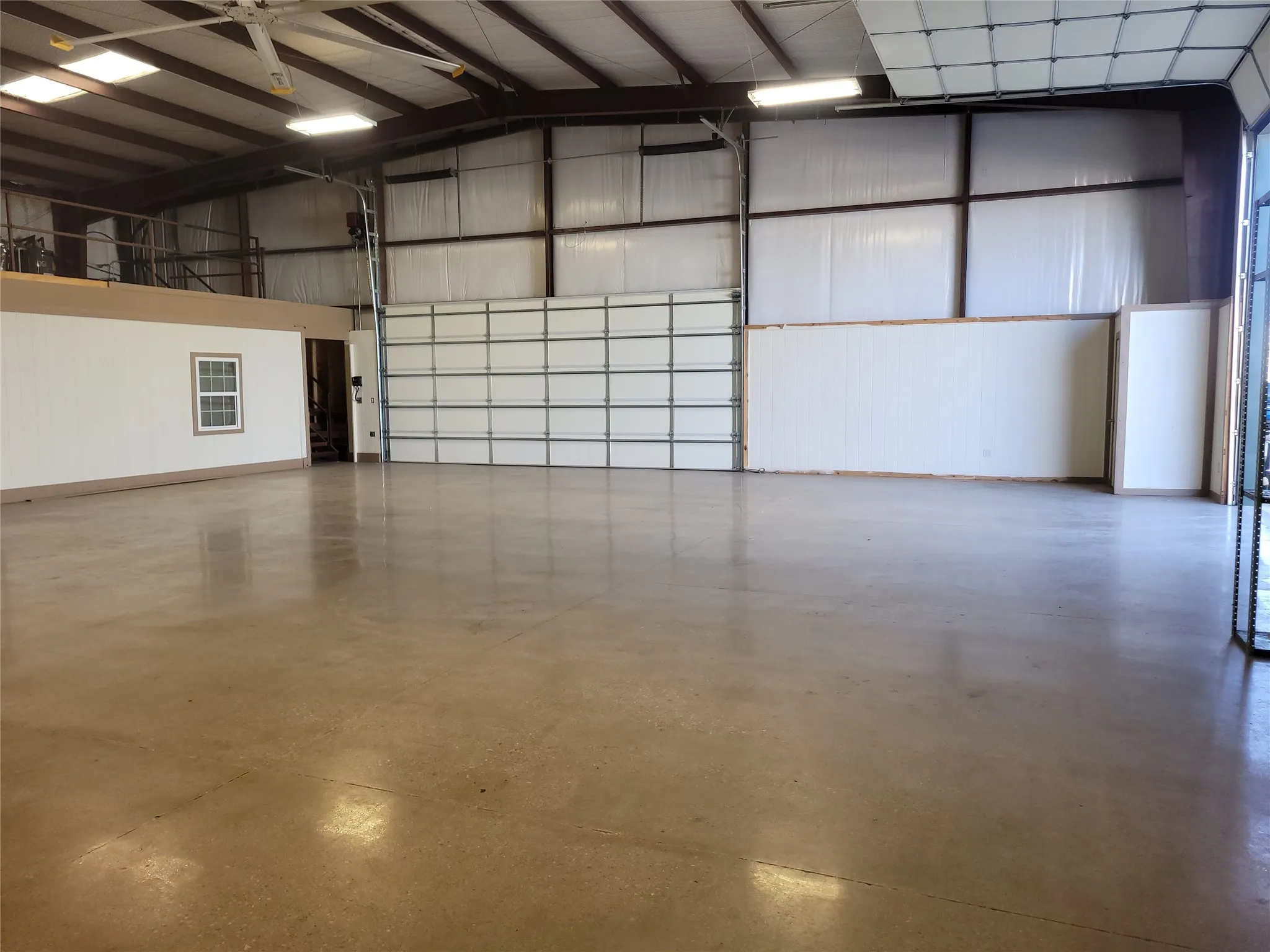 Office For Rent in Tarrant County , 578 Aviator Drive, Fort Worth, Texas 76179, 0, 0, Garage spaces, 0 Sqft, built in 1998, mls#21380181, Real Estate Agent in Fort Worth, Homes For Rent in Tarrant county, Homes For Rent in Fort Worth, Realtor in Fort Worth Texas, Real Estate Brokerage Independent Realty Texas, Luminita Cordes Realtor