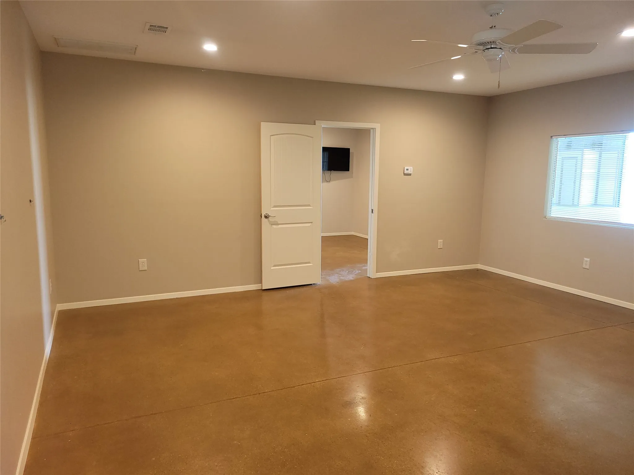 Office For Rent in Tarrant County , 578 Aviator Drive, Fort Worth, Texas 76179, 0, 0, Garage spaces, 0 Sqft, built in 1998, mls#21380181, Real Estate Agent in Fort Worth, Homes For Rent in Tarrant county, Homes For Rent in Fort Worth, Realtor in Fort Worth Texas, Real Estate Brokerage Independent Realty Texas, Luminita Cordes Realtor
