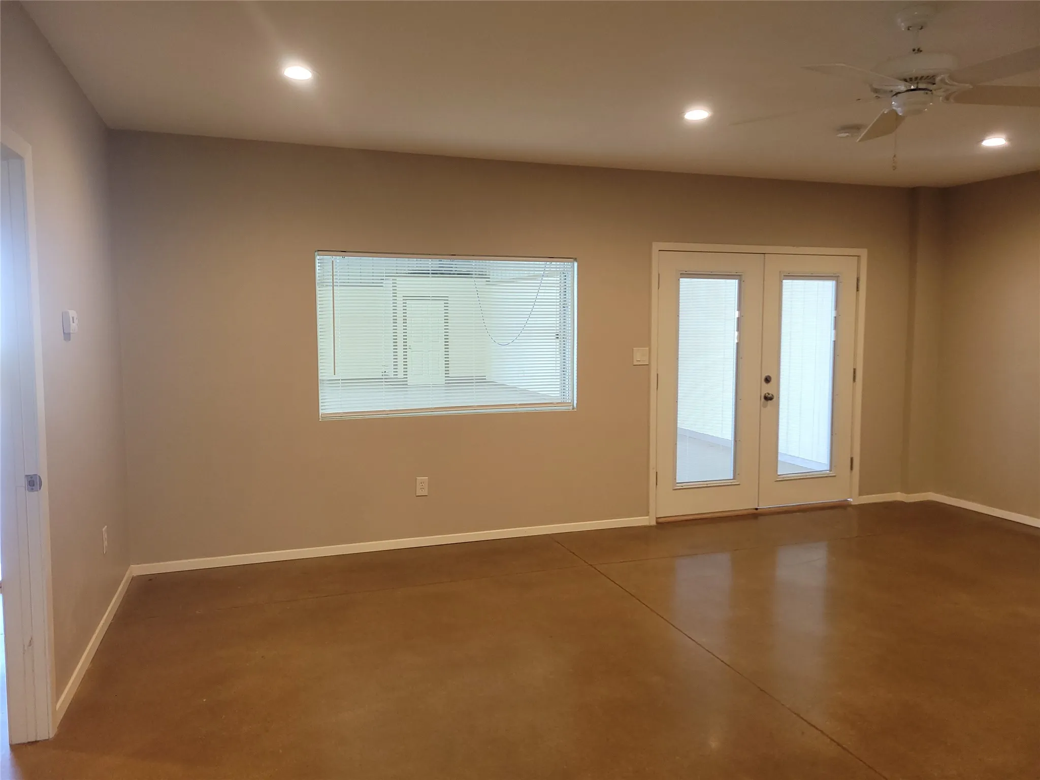 Office For Rent in Tarrant County , 578 Aviator Drive, Fort Worth, Texas 76179, 0, 0, Garage spaces, 0 Sqft, built in 1998, mls#21380181, Real Estate Agent in Fort Worth, Homes For Rent in Tarrant county, Homes For Rent in Fort Worth, Realtor in Fort Worth Texas, Real Estate Brokerage Independent Realty Texas, Luminita Cordes Realtor