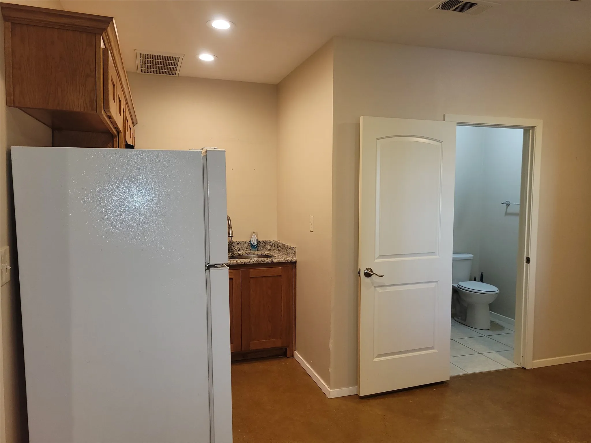 Office For Rent in Tarrant County , 578 Aviator Drive, Fort Worth, Texas 76179, 0, 0, Garage spaces, 0 Sqft, built in 1998, mls#21380181, Real Estate Agent in Fort Worth, Homes For Rent in Tarrant county, Homes For Rent in Fort Worth, Realtor in Fort Worth Texas, Real Estate Brokerage Independent Realty Texas, Luminita Cordes Realtor