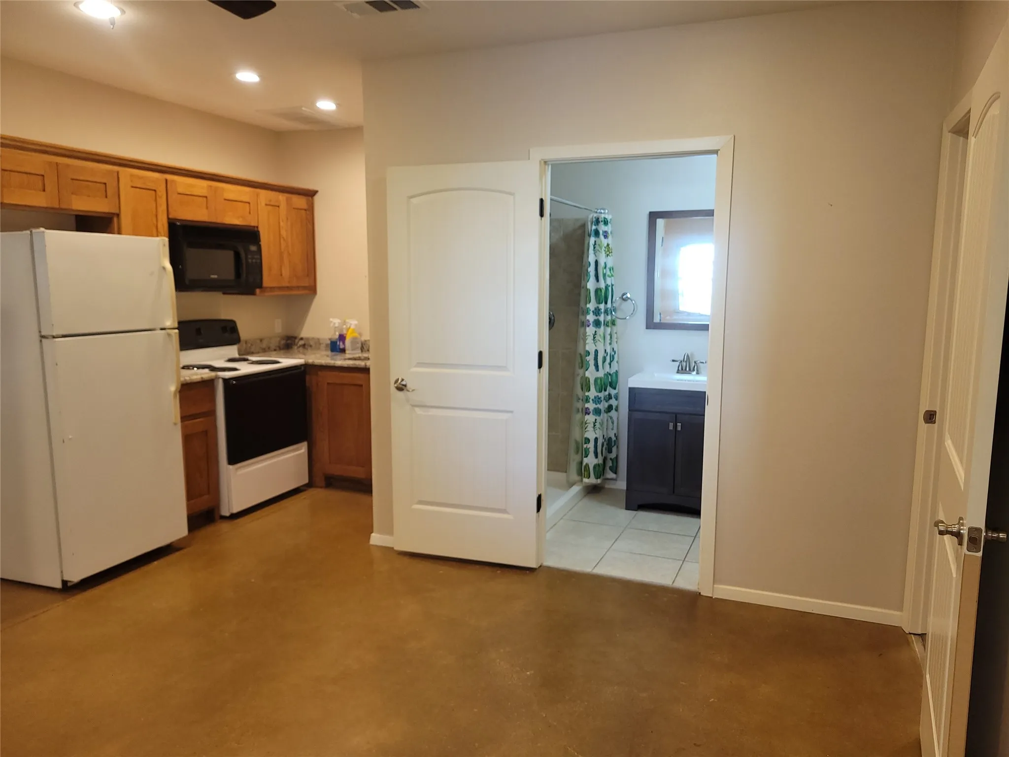 Office For Rent in Tarrant County , 578 Aviator Drive, Fort Worth, Texas 76179, 0, 0, Garage spaces, 0 Sqft, built in 1998, mls#21380181, Real Estate Agent in Fort Worth, Homes For Rent in Tarrant county, Homes For Rent in Fort Worth, Realtor in Fort Worth Texas, Real Estate Brokerage Independent Realty Texas, Luminita Cordes Realtor