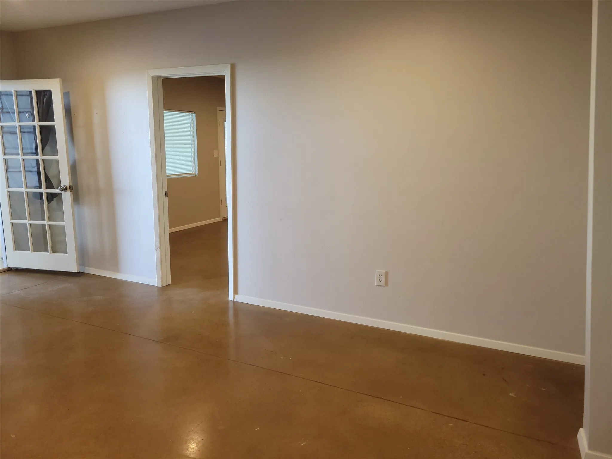 Office For Rent in Tarrant County , 578 Aviator Drive, Fort Worth, Texas 76179, 0, 0, Garage spaces, 0 Sqft, built in 1998, mls#21380181, Real Estate Agent in Fort Worth, Homes For Rent in Tarrant county, Homes For Rent in Fort Worth, Realtor in Fort Worth Texas, Real Estate Brokerage Independent Realty Texas, Luminita Cordes Realtor