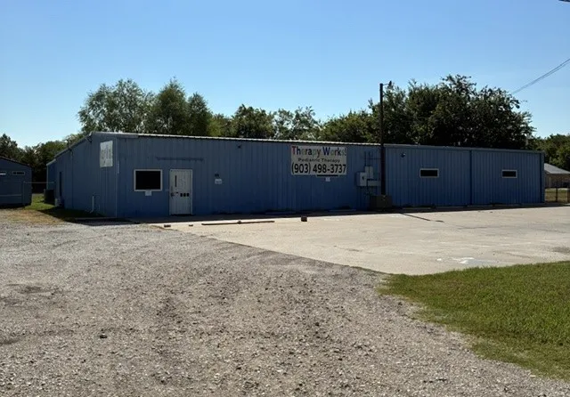 Industrial For Sale in Kaufman County , 19059 State Highway 274 Highway, Kemp, Texas 75143, 0, 0, Garage spaces, 0 Sqft, built in 1976, mls#21379627, Real Estate Agent in Kemp, Homes For Sale in Kaufman county, Homes For Sale in Kemp, Realtor in Kemp Texas, Real Estate Brokerage Independent Realty Texas, Luminita Cordes Realtor