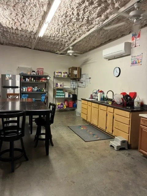 Industrial For Sale in Kaufman County , 19059 State Highway 274 Highway, Kemp, Texas 75143, 0, 0, Garage spaces, 0 Sqft, built in 1976, mls#21379627, Real Estate Agent in Kemp, Homes For Sale in Kaufman county, Homes For Sale in Kemp, Realtor in Kemp Texas, Real Estate Brokerage Independent Realty Texas, Luminita Cordes Realtor