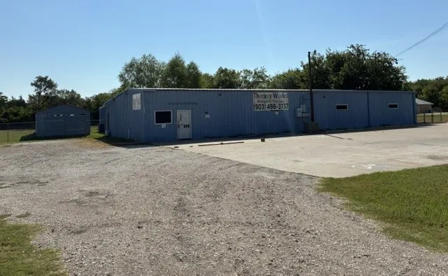 Industrial For Sale in Kaufman County , 19059 State Highway 274 Highway, Kemp, Texas 75143, 0, 0, Garage spaces, 0 Sqft, built in 1976, mls#21379627, Real Estate Agent in Kemp, Homes For Sale in Kaufman county, Homes For Sale in Kemp, Realtor in Kemp Texas, Real Estate Brokerage Independent Realty Texas, Luminita Cordes Realtor
