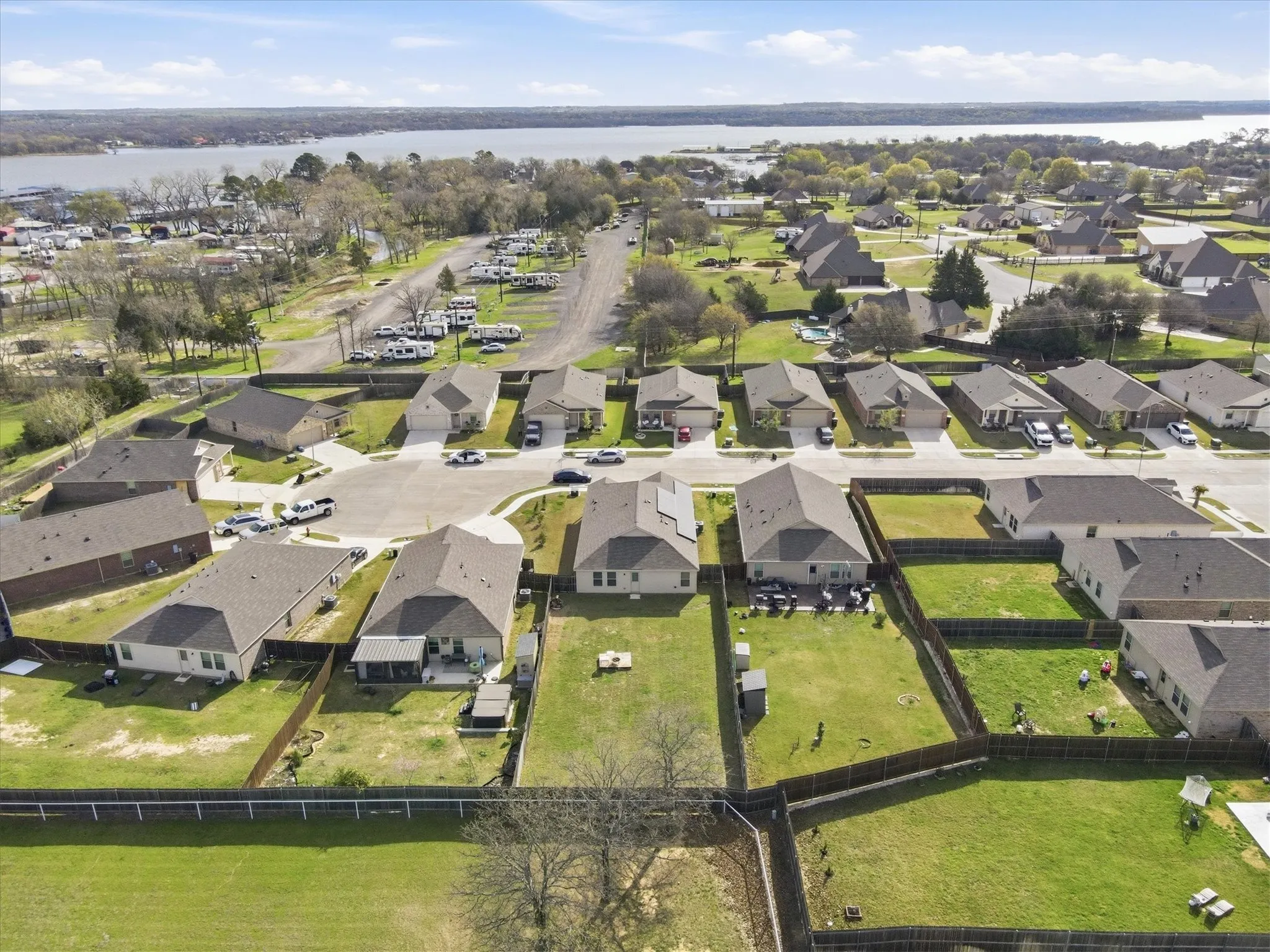 Single Family Residence For Rent in Tarrant County , 1393 Beach Drive, Pelican Bay, Texas 76020, 4 Bedroom, 4 Bathroom, 2 Garage spaces, 1,725 Sqft, built in 2022, mls#21380204, Real Estate Agent in Pelican Bay, Homes For Rent in Tarrant county, Homes For Rent in Pelican Bay, Realtor in Pelican Bay Texas, Real Estate Brokerage Independent Realty Texas, Luminita Cordes Realtor