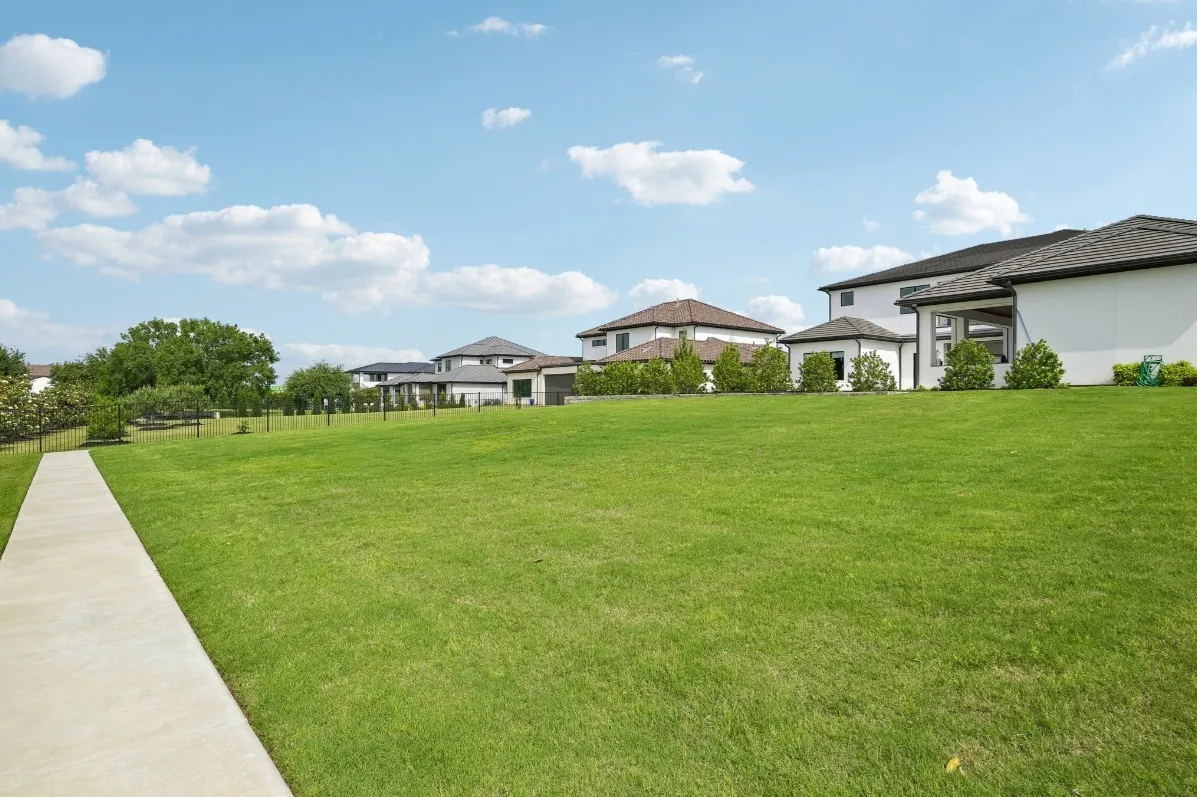 Single Family Residence For Rent in Tarrant County , 705 Stacy Drive, Southlake, Texas 76092, 6 Bedroom, 7 Bathroom, 4 Garage spaces, 7,328 Sqft, built in 2022, mls#21377318, Real Estate Agent in Southlake, Homes For Rent in Tarrant county, Homes For Rent in Southlake, Realtor in Southlake Texas, Real Estate Brokerage Independent Realty Texas, Luminita Cordes Realtor