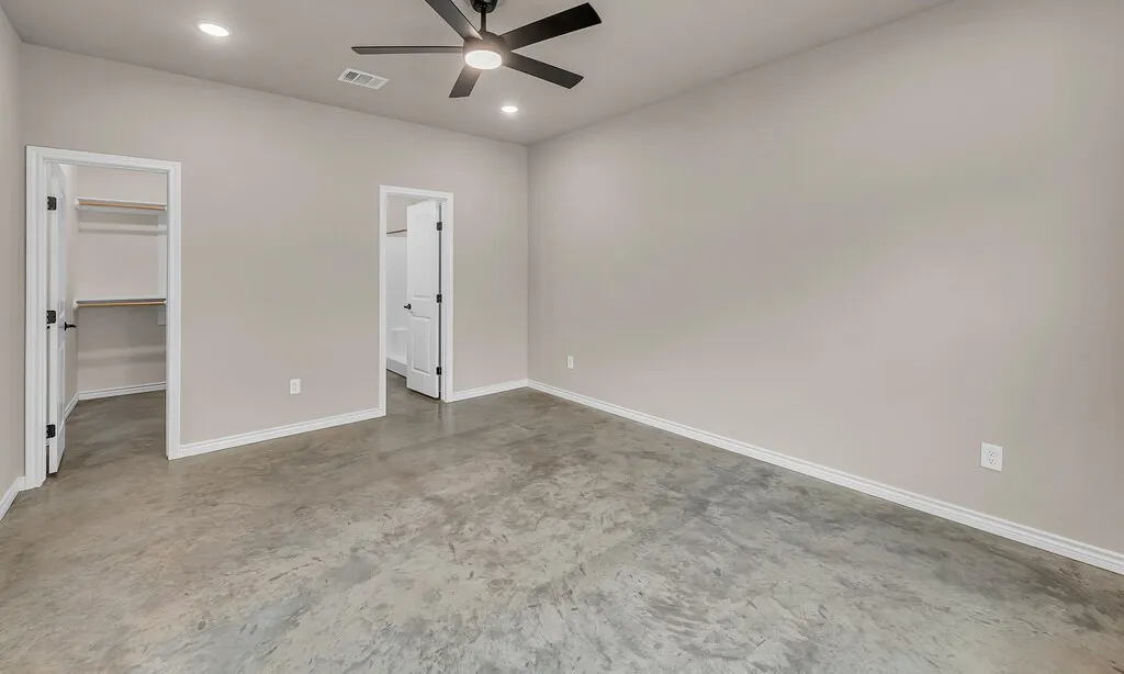 Single Family Residence For Sale in Mc Lennan County , 702 N College Street, West, Texas 76691, 3 Bedroom, 2 Bathroom, 2 Garage spaces, 1,512 Sqft, built in 2024, mls#21377893, Real Estate Agent in West, Homes For Sale in Mc Lennan county, Homes For Sale in West, Realtor in West Texas, Real Estate Brokerage Independent Realty Texas, Luminita Cordes Realtor