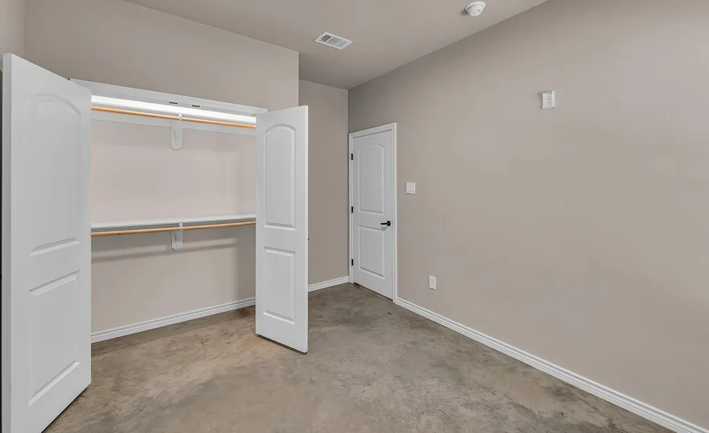 Single Family Residence For Sale in Mc Lennan County , 702 N College Street, West, Texas 76691, 3 Bedroom, 2 Bathroom, 2 Garage spaces, 1,512 Sqft, built in 2024, mls#21377893, Real Estate Agent in West, Homes For Sale in Mc Lennan county, Homes For Sale in West, Realtor in West Texas, Real Estate Brokerage Independent Realty Texas, Luminita Cordes Realtor