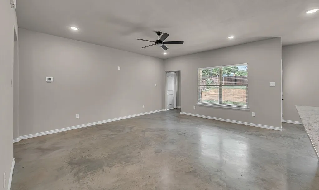 Single Family Residence For Sale in Mc Lennan County , 702 N College Street, West, Texas 76691, 3 Bedroom, 2 Bathroom, 2 Garage spaces, 1,512 Sqft, built in 2024, mls#21377893, Real Estate Agent in West, Homes For Sale in Mc Lennan county, Homes For Sale in West, Realtor in West Texas, Real Estate Brokerage Independent Realty Texas, Luminita Cordes Realtor