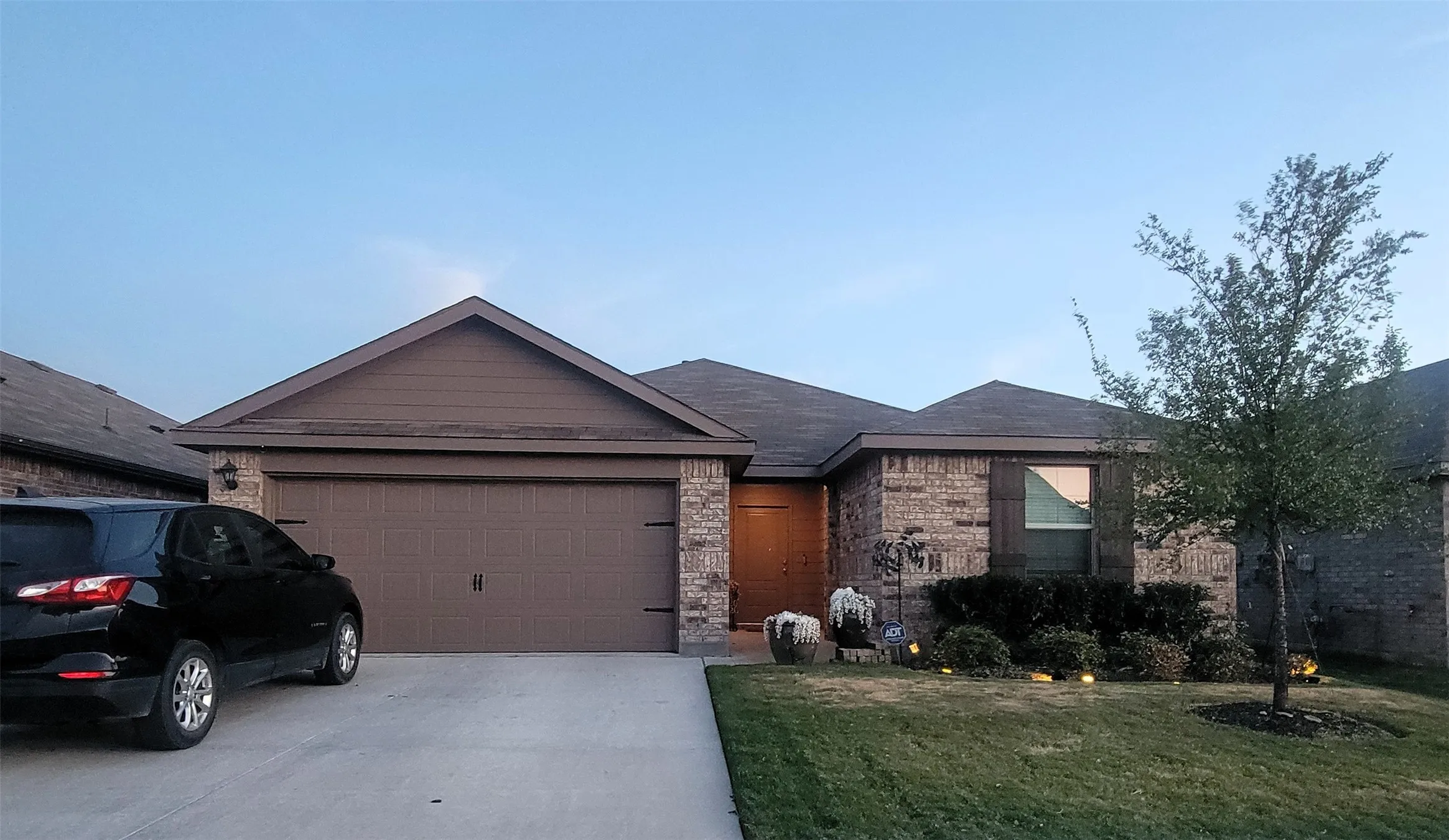 Single Family Residence For Rent in Tarrant County , 4153 Dublin Ridge Drive, Fort Worth, Texas 76036, 5 Bedroom, 2 Bathroom, 2 Garage spaces, 1,970 Sqft, built in 2024, mls#21374942, Real Estate Agent in Fort Worth, Homes For Rent in Tarrant county, Homes For Rent in Fort Worth, Realtor in Fort Worth Texas, Real Estate Brokerage Independent Realty Texas, Luminita Cordes Realtor
