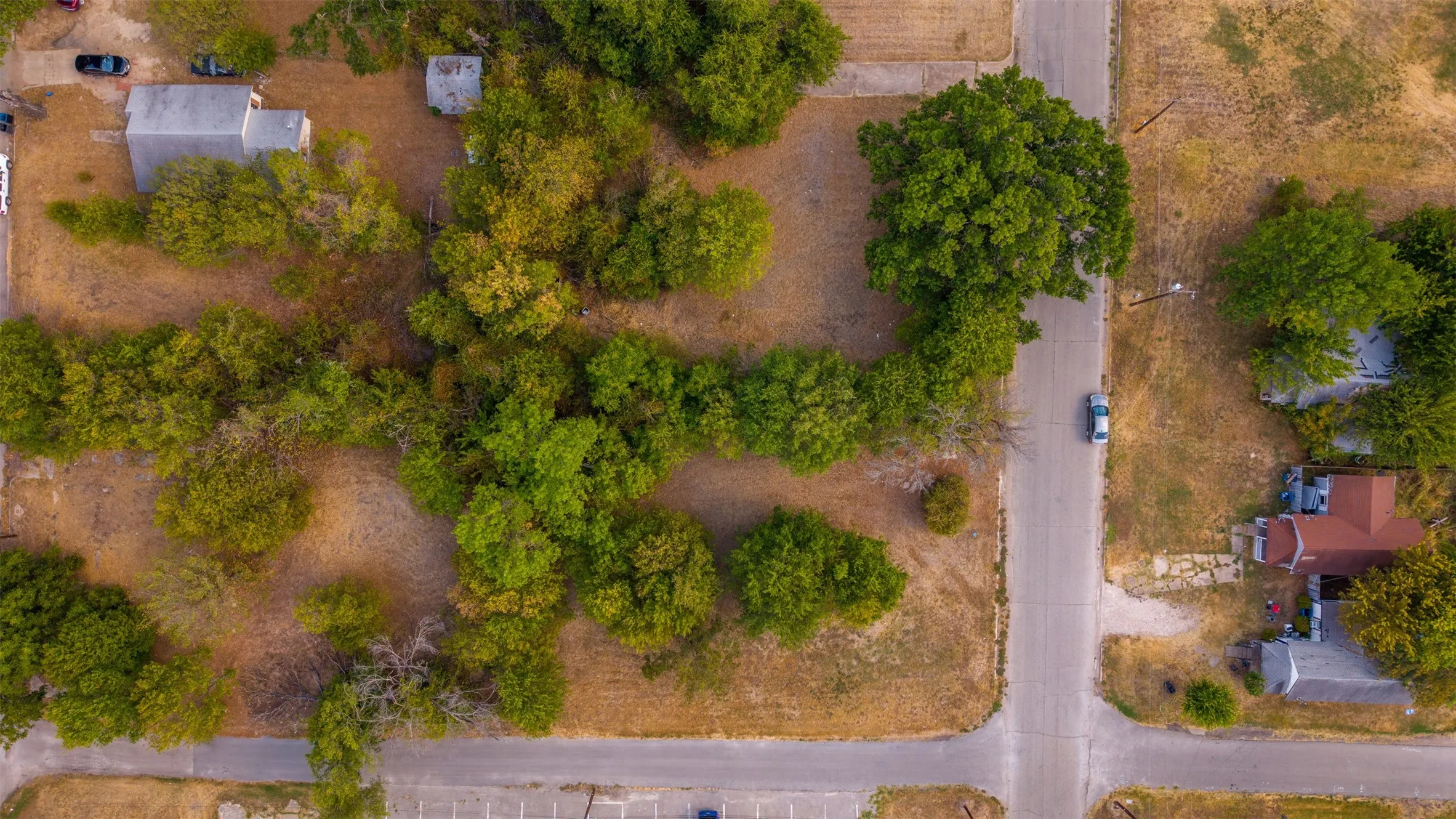 Unimproved Land For Sale in Navarro County , 417 N 3rd Street, Corsicana, Texas 75110, 0, 0, Garage spaces, 0 Sqft, built in 0, mls#21377848, Real Estate Agent in Corsicana, Homes For Sale in Navarro county, Homes For Sale in Corsicana, Realtor in Corsicana Texas, Real Estate Brokerage Independent Realty Texas, Luminita Cordes Realtor