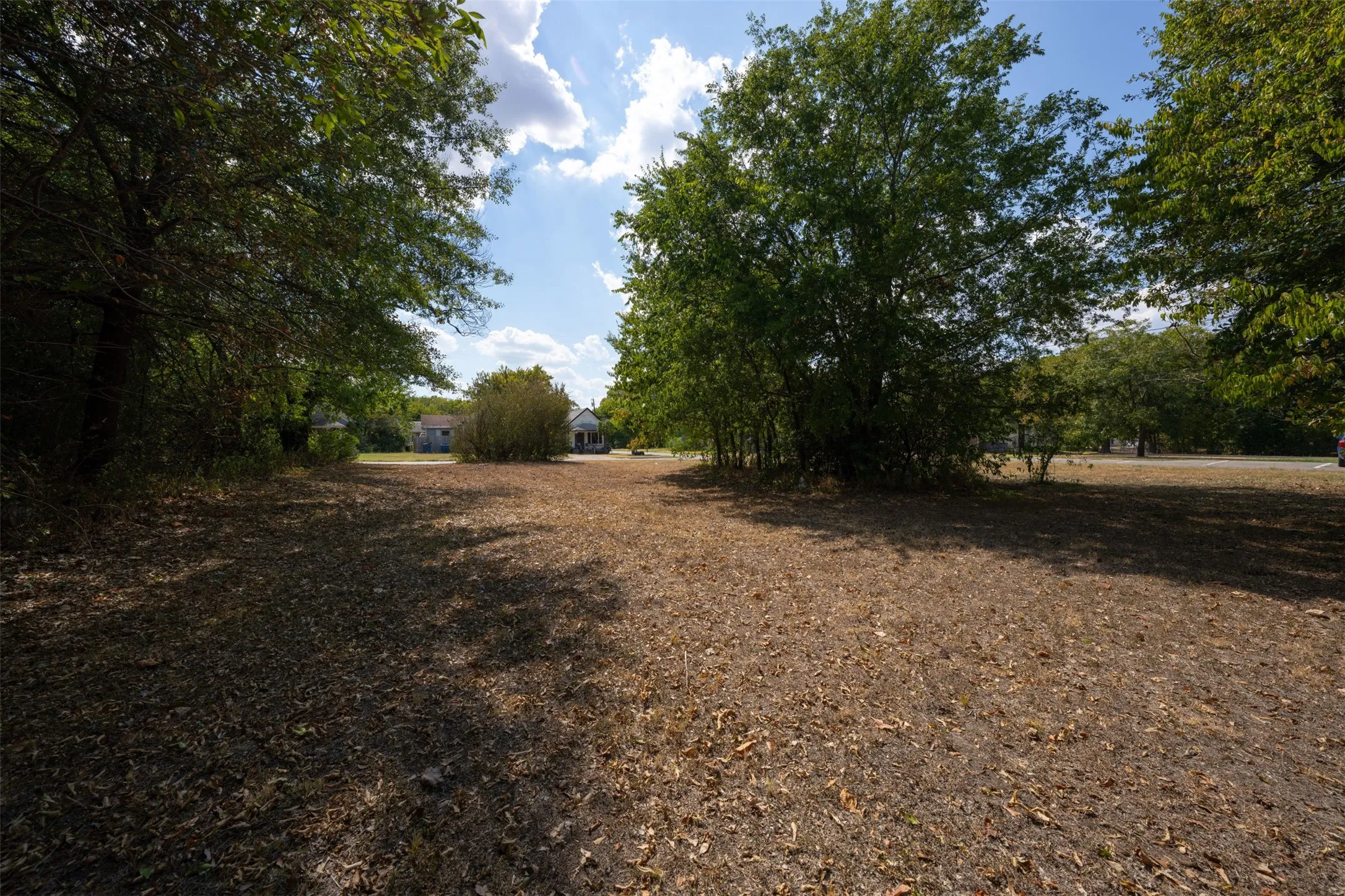 Unimproved Land For Sale in Navarro County , 417 N 3rd Street, Corsicana, Texas 75110, 0, 0, Garage spaces, 0 Sqft, built in 0, mls#21377848, Real Estate Agent in Corsicana, Homes For Sale in Navarro county, Homes For Sale in Corsicana, Realtor in Corsicana Texas, Real Estate Brokerage Independent Realty Texas, Luminita Cordes Realtor