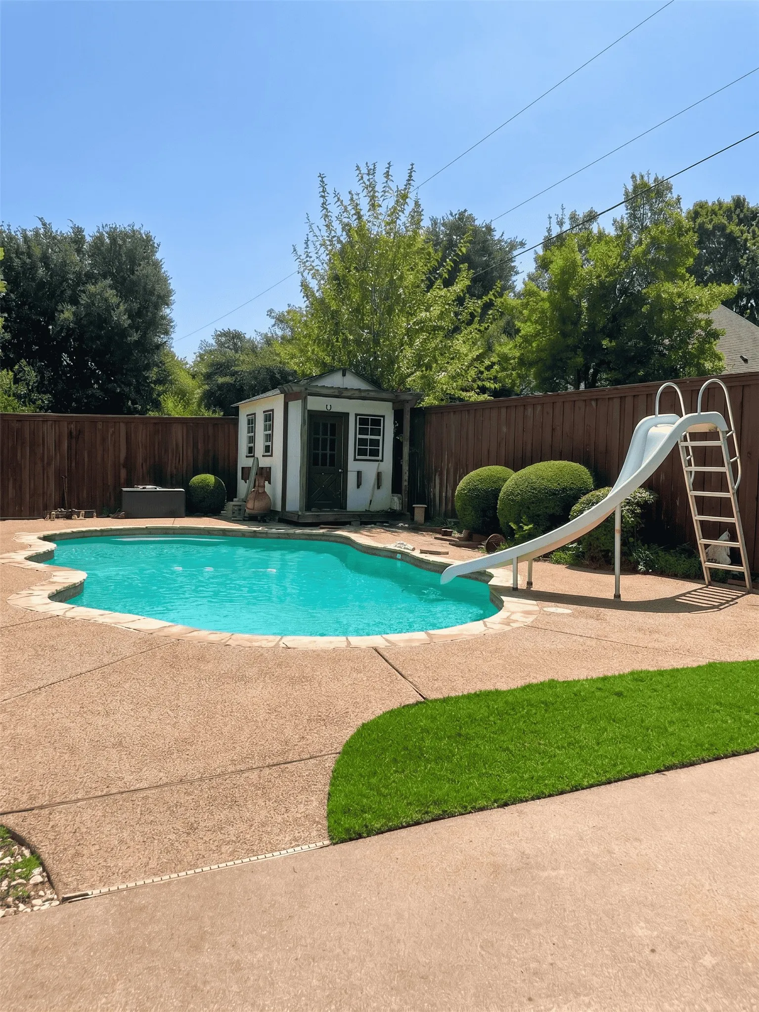 Single Family Residence For Sale in Dallas County , 311 pecan hollow Drive, Coppell, Texas 75019, 4 Bedroom, 4 Bathroom, 3 Garage spaces, 2,654 Sqft, built in 1992, mls#21380223, Real Estate Agent in Coppell, Homes For Sale in Dallas county, Homes For Sale in Coppell, Realtor in Coppell Texas, Real Estate Brokerage Independent Realty Texas, Luminita Cordes Realtor