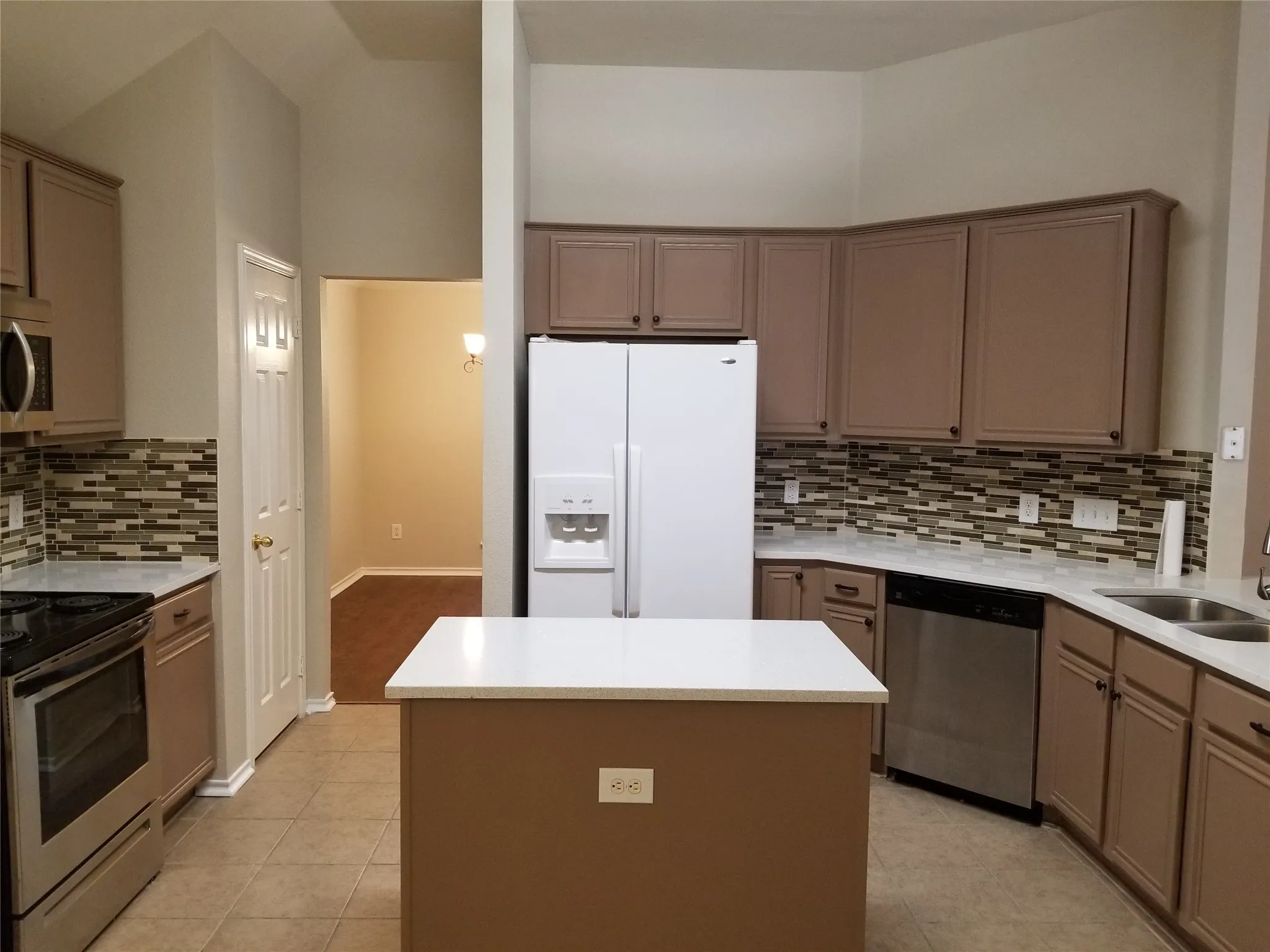 Replaced with Stainless Newer Refrigerator