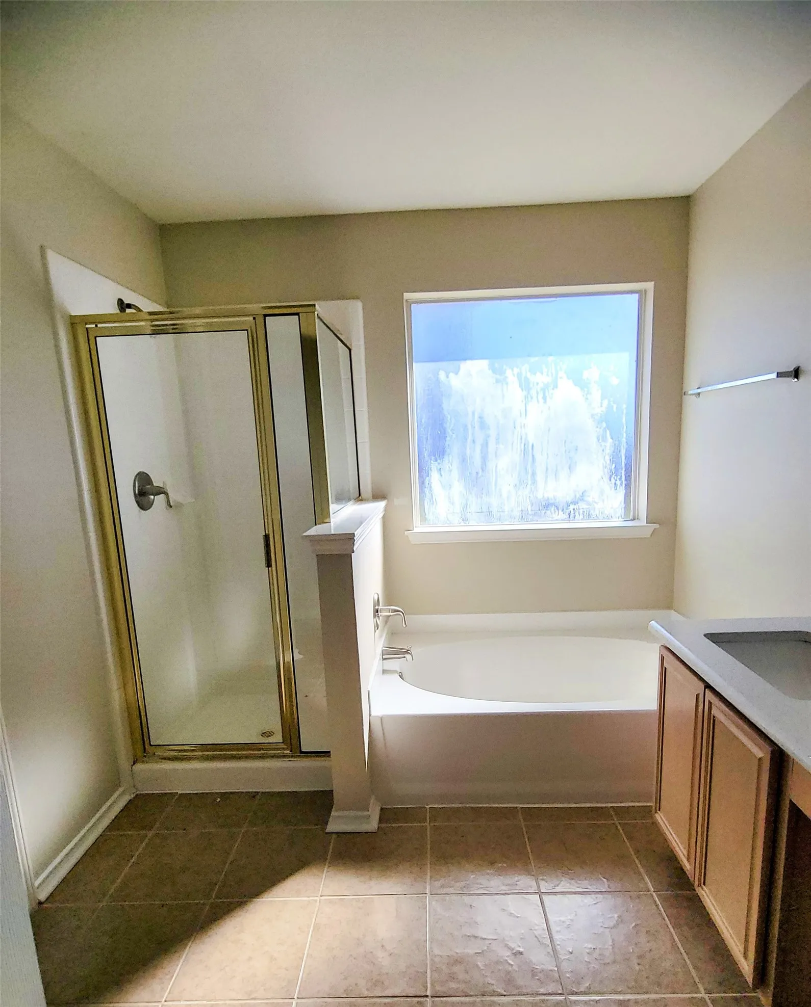 Single Family Residence For Rent in Collin County , 5598 Carrington Drive, Richardson, Texas 75082, 3 Bedroom, 2 Bathroom, 2 Garage spaces, 1,681 Sqft, built in 1998, mls#21380236, Real Estate Agent in Richardson, Homes For Rent in Collin county, Homes For Rent in Richardson, Realtor in Richardson Texas, Real Estate Brokerage Independent Realty Texas, Luminita Cordes Realtor