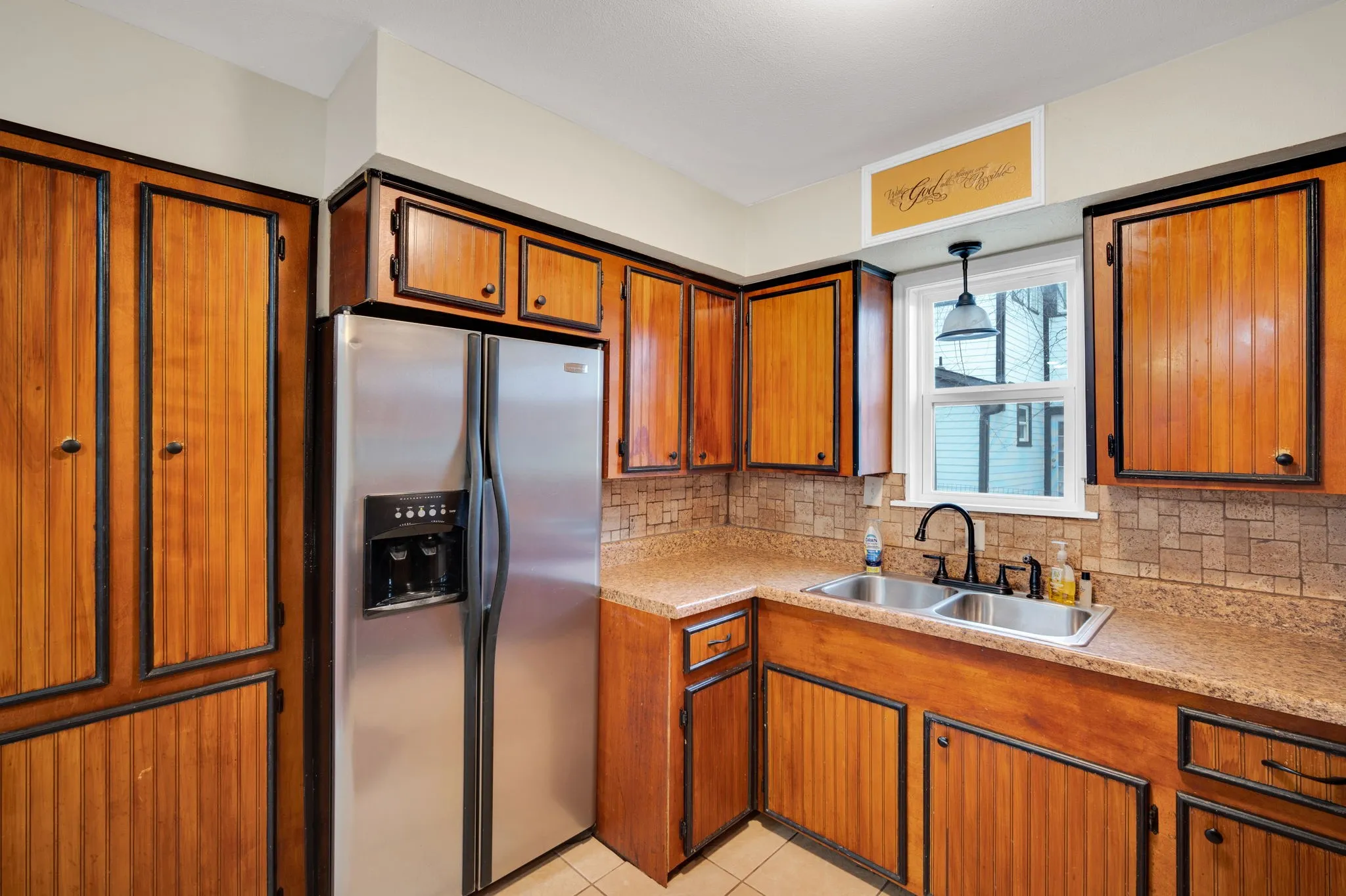 Single Family Residence For Sale in Ellis County , 205 W Latimer Street, Ennis, Texas 75119, 4 Bedroom, 2 Bathroom, Garage spaces, 1,607 Sqft, built in 1962, mls#21380162, Real Estate Agent in Ennis, Homes For Sale in Ellis county, Homes For Sale in Ennis, Realtor in Ennis Texas, Real Estate Brokerage Independent Realty Texas, Luminita Cordes Realtor