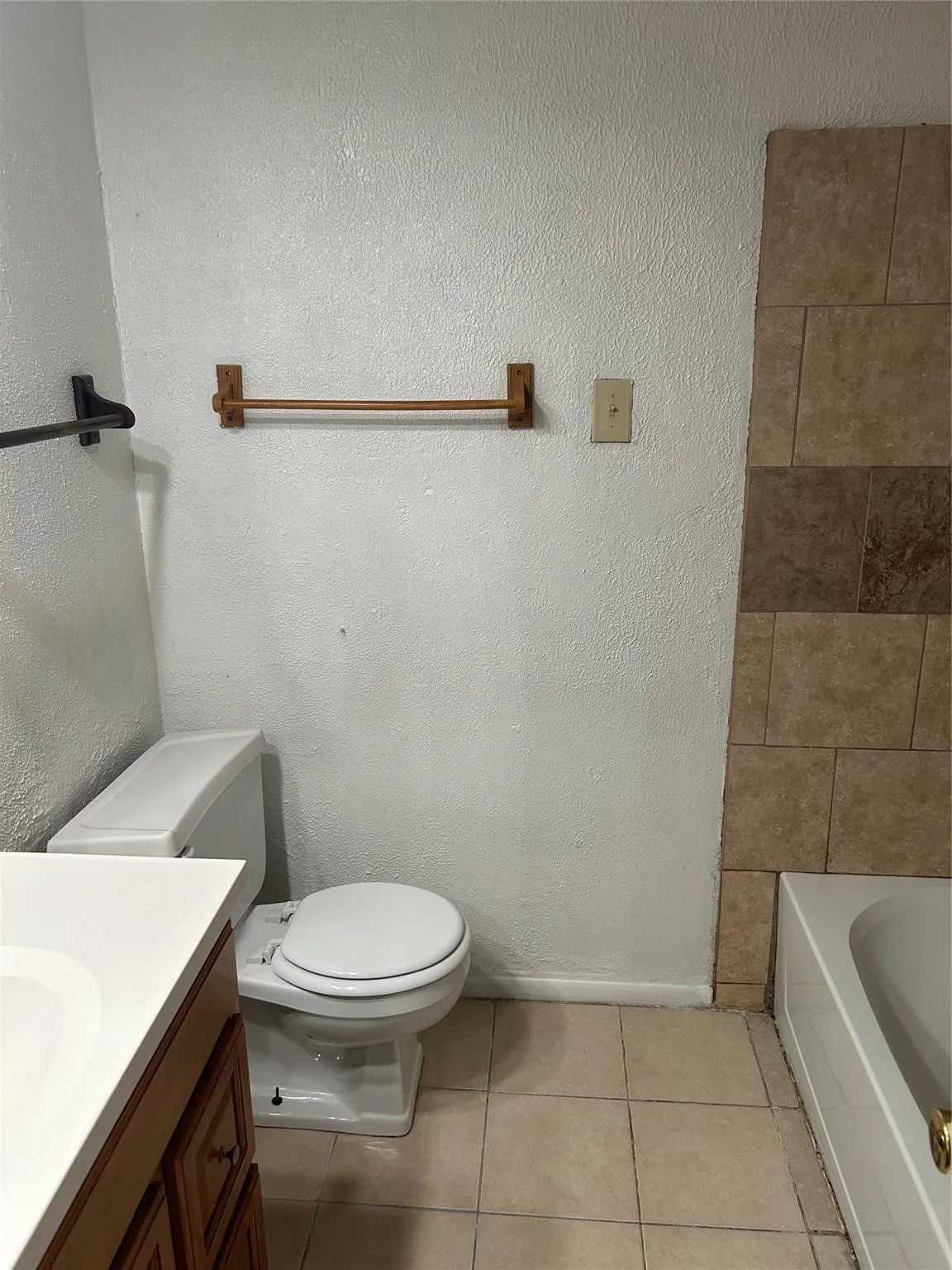 Single Family Residence For Rent in Dallas County , 1101 Trinidad Lane, Garland, Texas 75040, 4 Bedroom, 2 Bathroom, 2 Garage spaces, 1,465 Sqft, built in 1973, mls#21377247, Real Estate Agent in Garland, Homes For Rent in Dallas county, Homes For Rent in Garland, Realtor in Garland Texas, Real Estate Brokerage Independent Realty Texas, Luminita Cordes Realtor