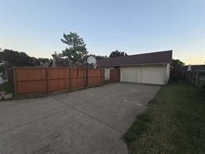 Single Family Residence For Rent in Dallas County , 1813 Eastfield Drive, Richardson, Texas 75081, 4 Bedroom, 2 Bathroom, 2 Garage spaces, 1,924 Sqft, built in 1973, mls#21380244, Real Estate Agent in Richardson, Homes For Rent in Dallas county, Homes For Rent in Richardson, Realtor in Richardson Texas, Real Estate Brokerage Independent Realty Texas, Luminita Cordes Realtor