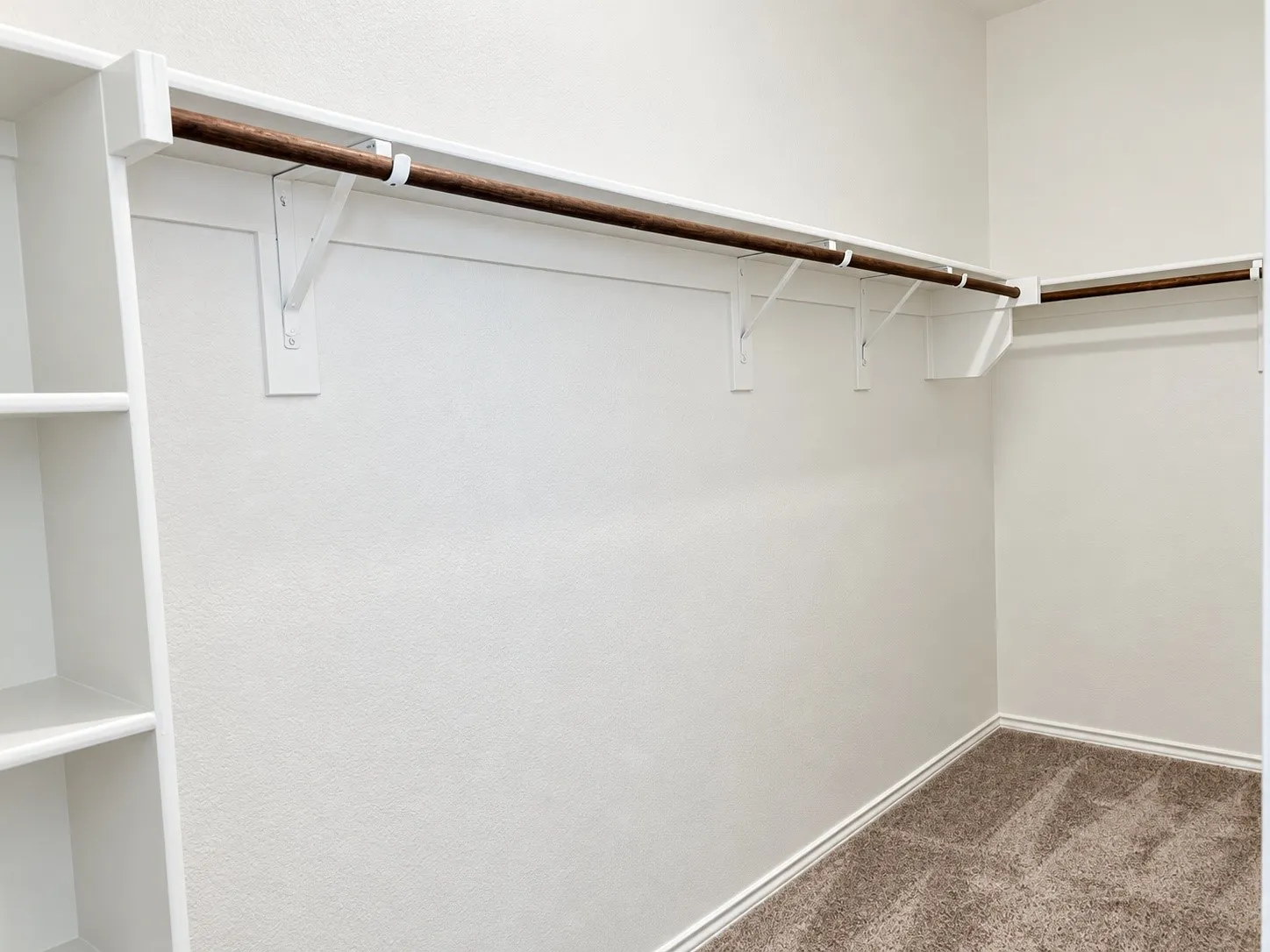 Single Family Residence For Rent in Collin County , 907 Chicadee Street, Princeton, Texas 75407, 3 Bedroom, 2 Bathroom, 2 Garage spaces, 1,723 Sqft, built in 2021, mls#21380161, Real Estate Agent in Princeton, Homes For Rent in Collin county, Homes For Rent in Princeton, Realtor in Princeton Texas, Real Estate Brokerage Independent Realty Texas, Luminita Cordes Realtor