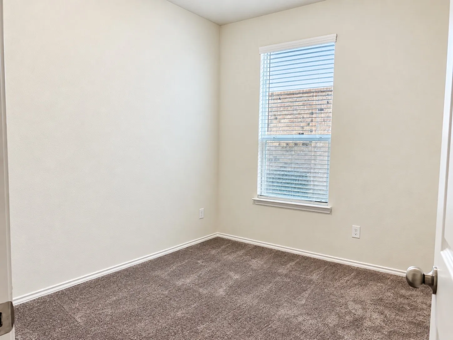 Single Family Residence For Rent in Collin County , 907 Chicadee Street, Princeton, Texas 75407, 3 Bedroom, 2 Bathroom, 2 Garage spaces, 1,723 Sqft, built in 2021, mls#21380161, Real Estate Agent in Princeton, Homes For Rent in Collin county, Homes For Rent in Princeton, Realtor in Princeton Texas, Real Estate Brokerage Independent Realty Texas, Luminita Cordes Realtor