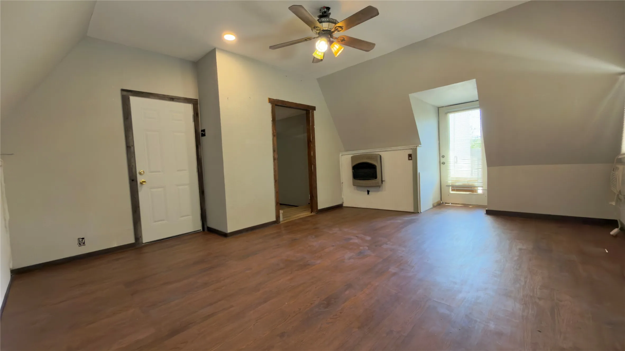 Business For Sale in Hood County , 157 Business Boulevard, Granbury, Texas 76049, 0, 0, Garage spaces, 0 Sqft, built in 1974, mls#21380247, Real Estate Agent in Granbury, Homes For Sale in Hood county, Homes For Sale in Granbury, Realtor in Granbury Texas, Real Estate Brokerage Independent Realty Texas, Luminita Cordes Realtor