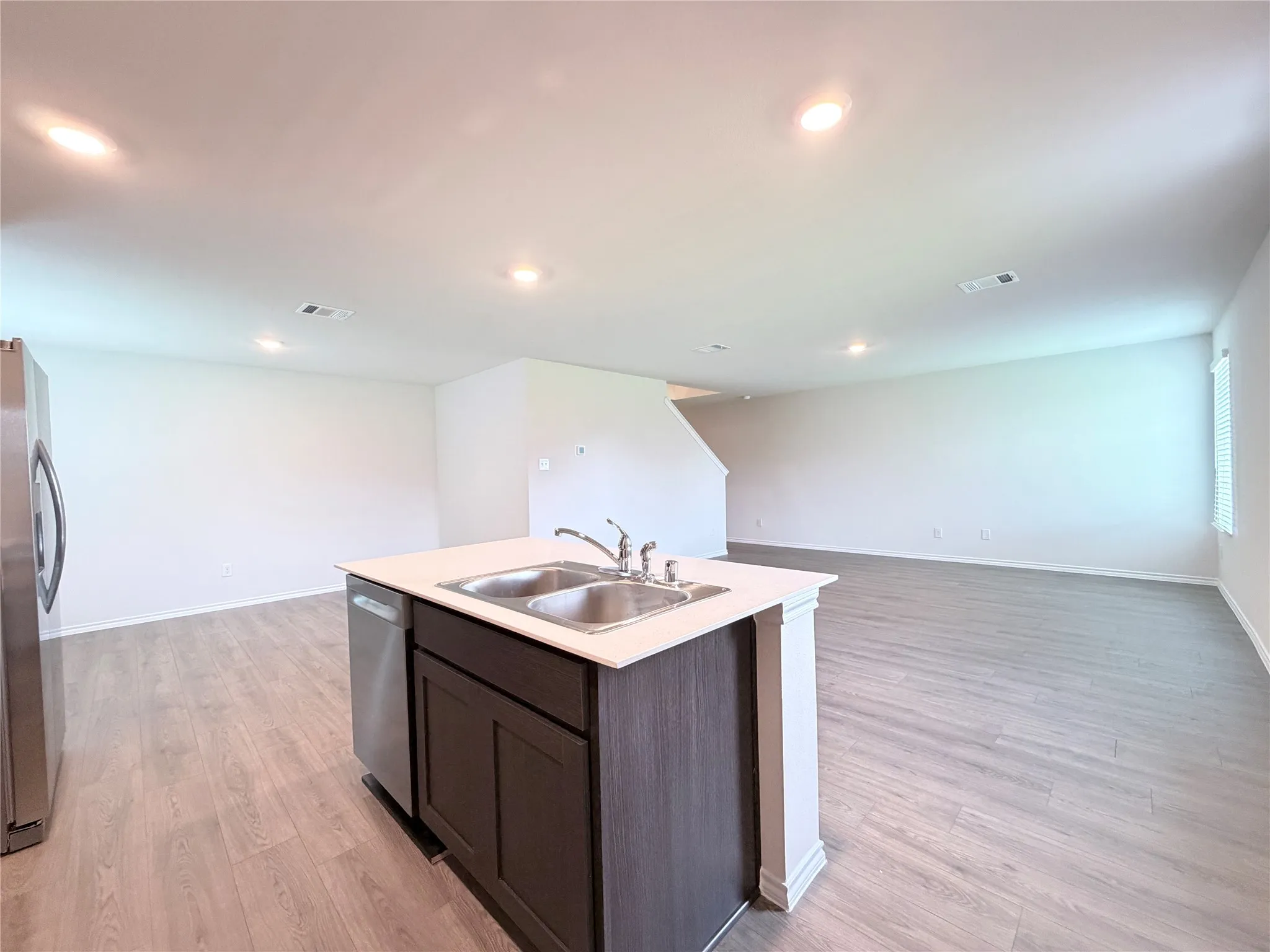 Single Family Residence For Rent in Hunt County , 1109 Southfield Drive, Josephine, Texas 75135, 5 Bedroom, 3 Bathroom, 2 Garage spaces, 1,892 Sqft, built in 2026, mls#21380255, Real Estate Agent in Josephine, Homes For Rent in Hunt county, Homes For Rent in Josephine, Realtor in Josephine Texas, Real Estate Brokerage Independent Realty Texas, Luminita Cordes Realtor