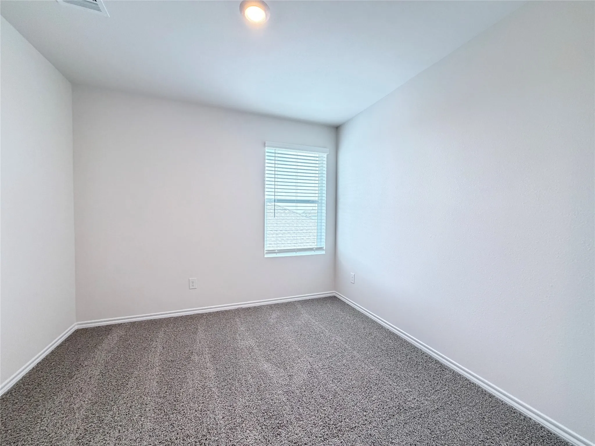Single Family Residence For Rent in Hunt County , 1109 Southfield Drive, Josephine, Texas 75135, 5 Bedroom, 3 Bathroom, 2 Garage spaces, 1,892 Sqft, built in 2026, mls#21380255, Real Estate Agent in Josephine, Homes For Rent in Hunt county, Homes For Rent in Josephine, Realtor in Josephine Texas, Real Estate Brokerage Independent Realty Texas, Luminita Cordes Realtor
