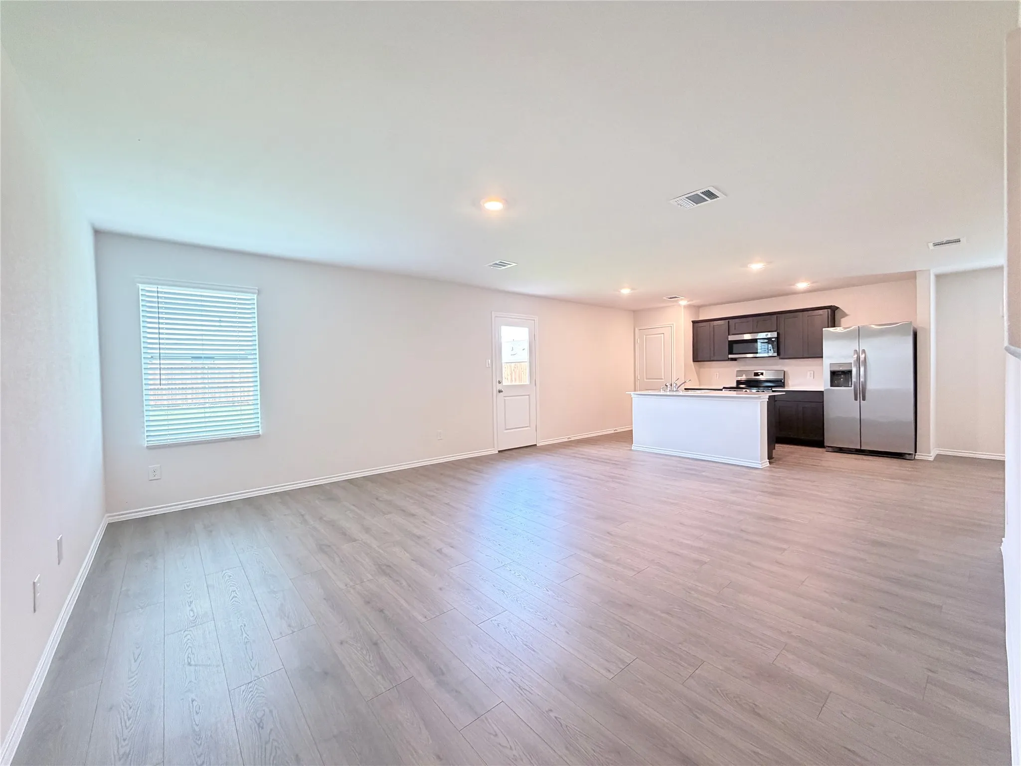 Single Family Residence For Rent in Hunt County , 1109 Southfield Drive, Josephine, Texas 75135, 5 Bedroom, 3 Bathroom, 2 Garage spaces, 1,892 Sqft, built in 2026, mls#21380255, Real Estate Agent in Josephine, Homes For Rent in Hunt county, Homes For Rent in Josephine, Realtor in Josephine Texas, Real Estate Brokerage Independent Realty Texas, Luminita Cordes Realtor