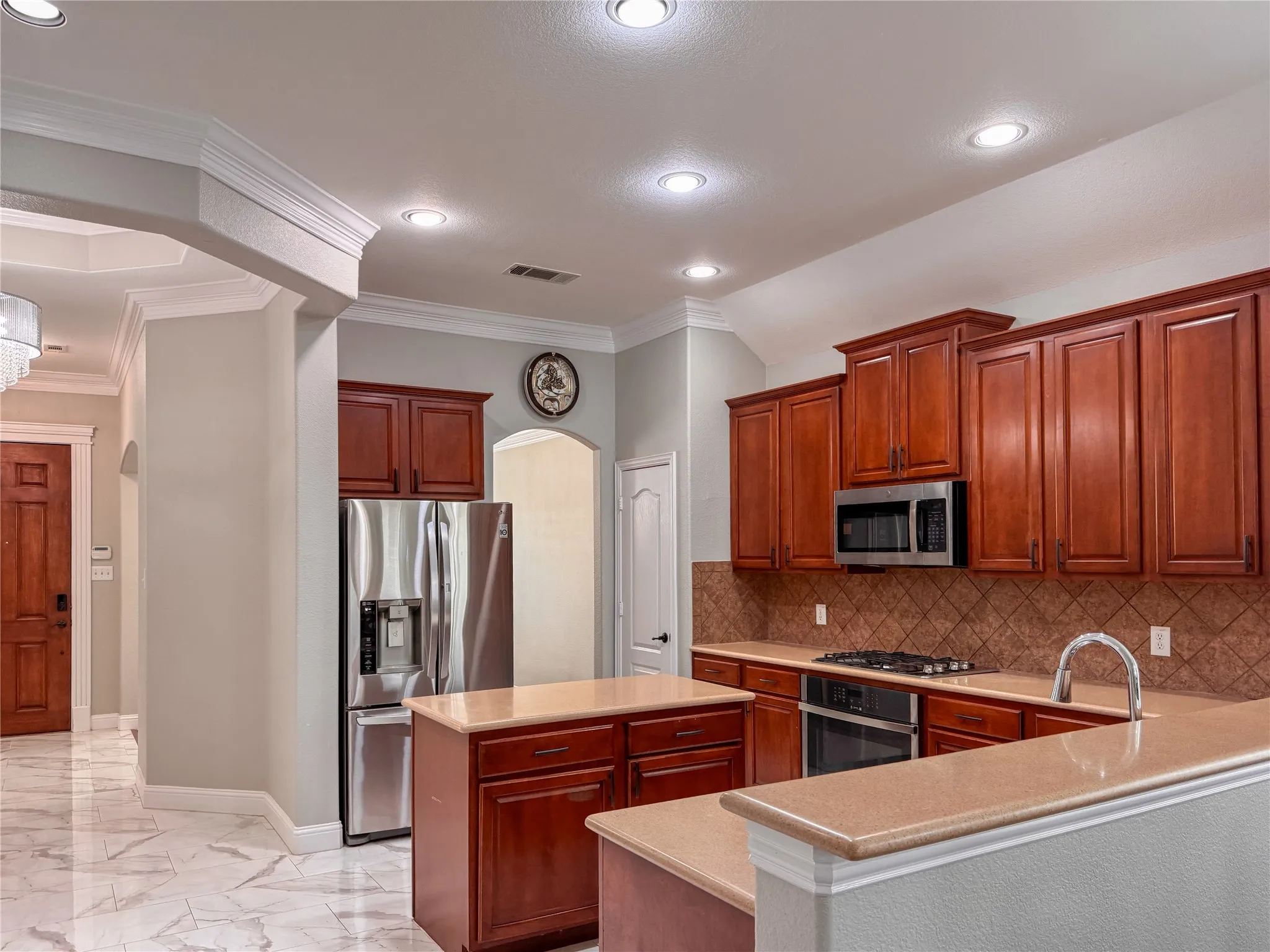 Single Family Residence For Rent in Tarrant County , 2311 Collin Drive, Grand Prairie, Texas 75052, 4 Bedroom, 3 Bathroom, 2 Garage spaces, 2,981 Sqft, built in 2008, mls#21378218, Real Estate Agent in Grand Prairie, Homes For Rent in Tarrant county, Homes For Rent in Grand Prairie, Realtor in Grand Prairie Texas, Real Estate Brokerage Independent Realty Texas, Luminita Cordes Realtor