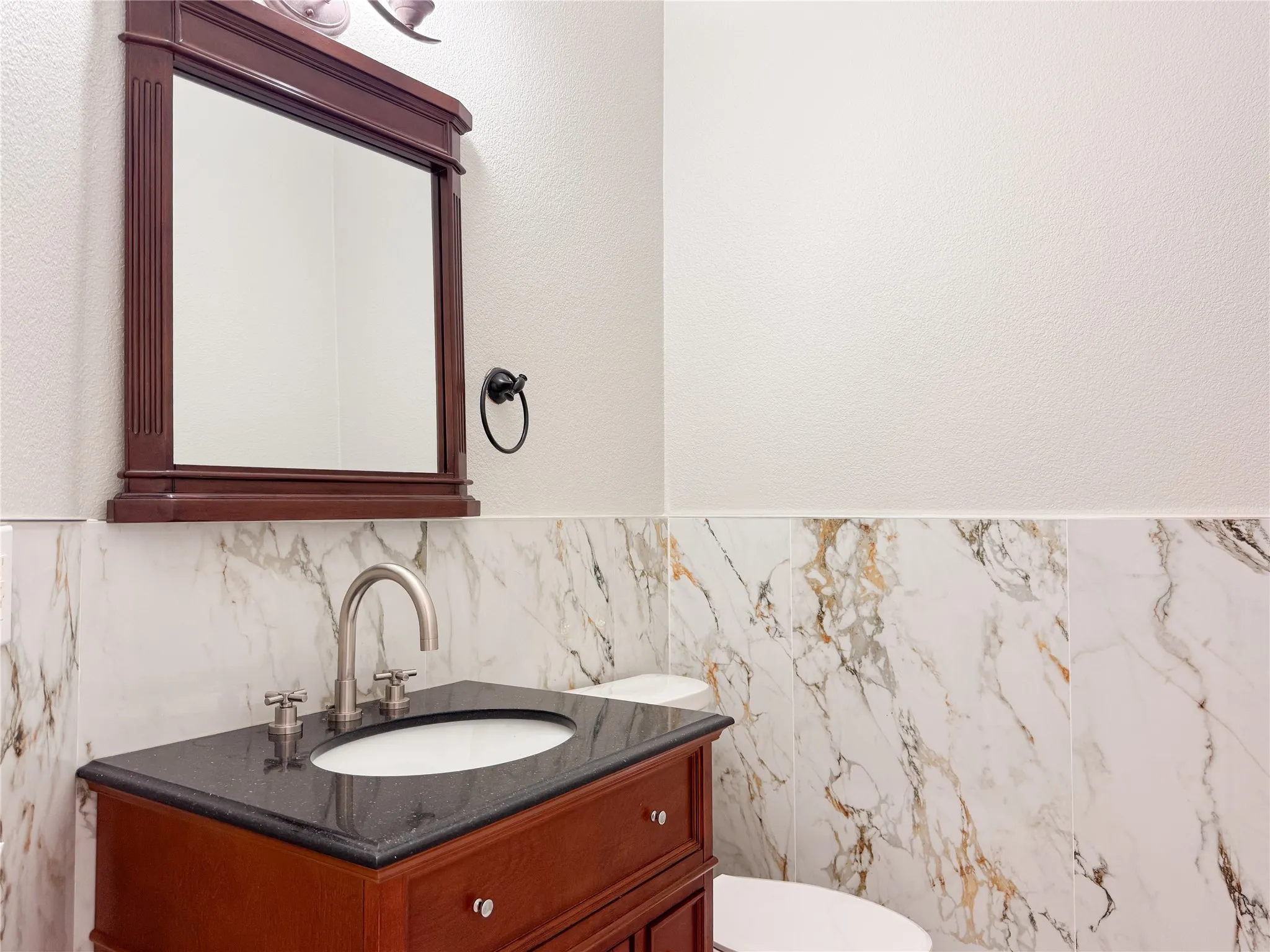 Single Family Residence For Rent in Tarrant County , 2311 Collin Drive, Grand Prairie, Texas 75052, 4 Bedroom, 3 Bathroom, 2 Garage spaces, 2,981 Sqft, built in 2008, mls#21378218, Real Estate Agent in Grand Prairie, Homes For Rent in Tarrant county, Homes For Rent in Grand Prairie, Realtor in Grand Prairie Texas, Real Estate Brokerage Independent Realty Texas, Luminita Cordes Realtor