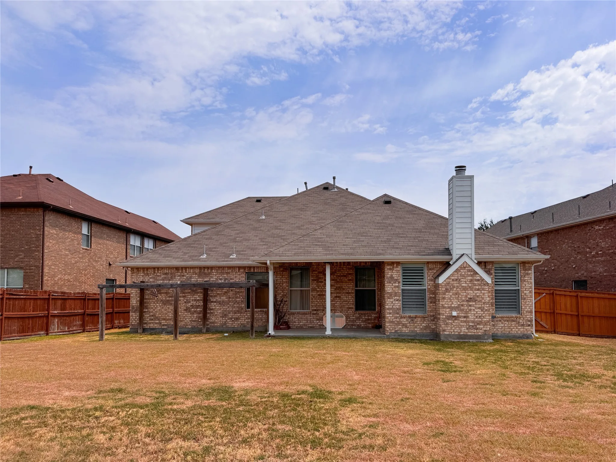 Single Family Residence For Rent in Tarrant County , 2311 Collin Drive, Grand Prairie, Texas 75052, 4 Bedroom, 3 Bathroom, 2 Garage spaces, 2,981 Sqft, built in 2008, mls#21378218, Real Estate Agent in Grand Prairie, Homes For Rent in Tarrant county, Homes For Rent in Grand Prairie, Realtor in Grand Prairie Texas, Real Estate Brokerage Independent Realty Texas, Luminita Cordes Realtor