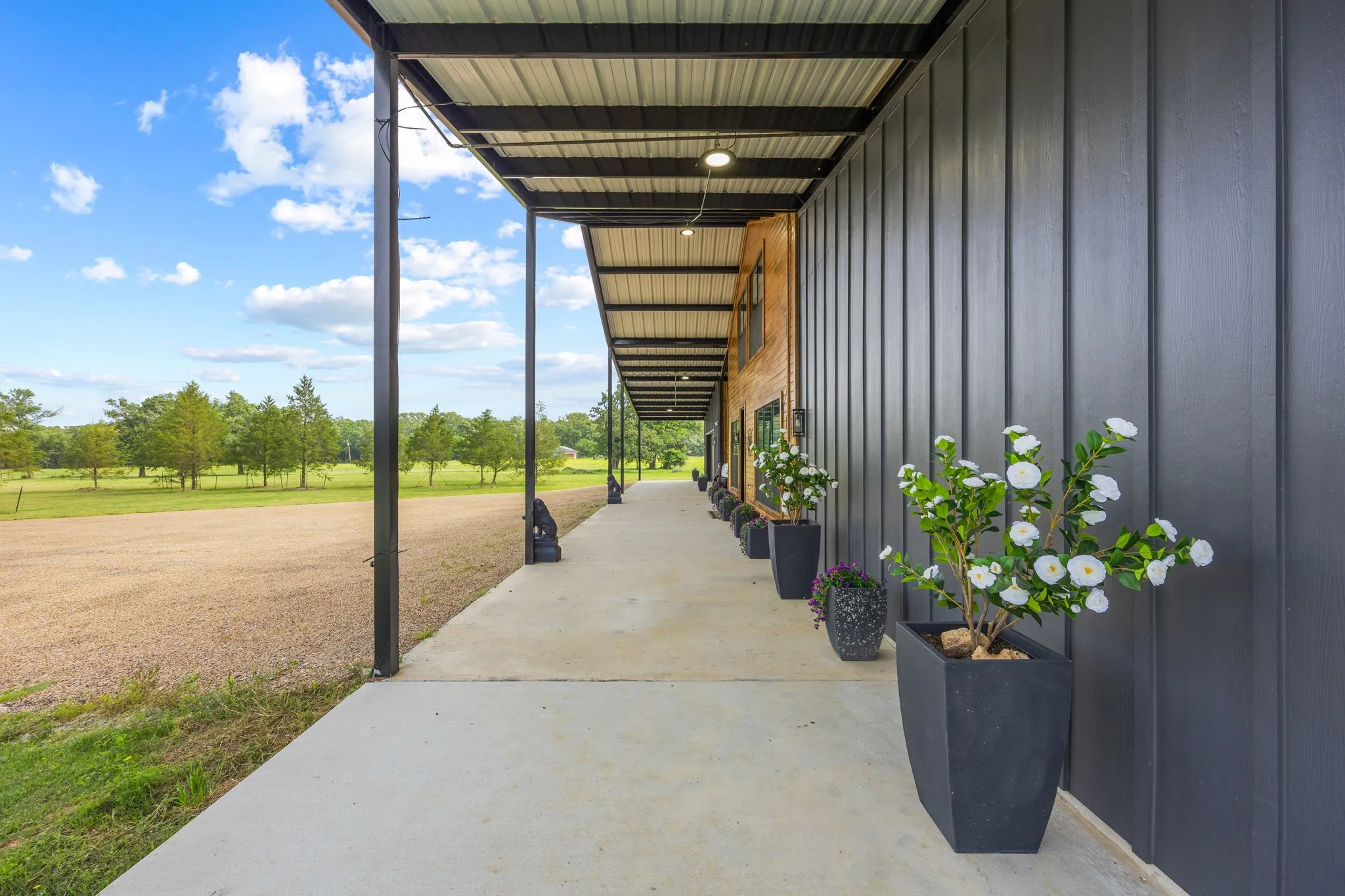 Single Family Residence For Sale in Van Zandt County , 1648 Vz County Road 3211, Wills Point, Texas 75169, 2 Bedroom, 3 Bathroom, 2 Garage spaces, 3,480 Sqft, built in 2025, mls#21379931, Real Estate Agent in Wills Point, Homes For Sale in Van Zandt county, Homes For Sale in Wills Point, Realtor in Wills Point Texas, Real Estate Brokerage Independent Realty Texas, Luminita Cordes Realtor