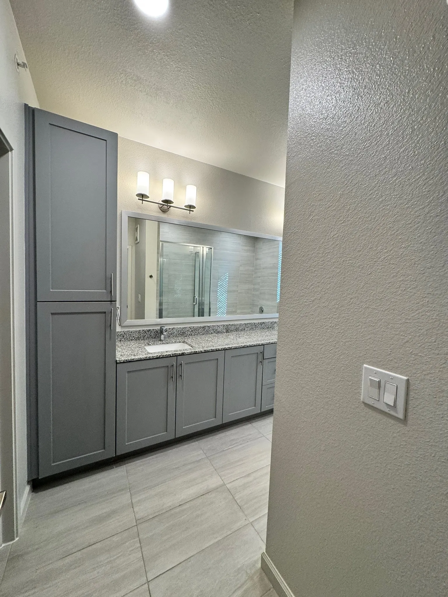 Townhouse For Rent in Collin County , 2100 Legacy Drive 1907, Plano, Texas 75023, 3 Bedroom, 3 Bathroom, 2 Garage spaces, 1,637 Sqft, built in 2023, mls#21380259, Real Estate Agent in Plano, Homes For Rent in Collin county, Homes For Rent in Plano, Realtor in Plano Texas, Real Estate Brokerage Independent Realty Texas, Luminita Cordes Realtor