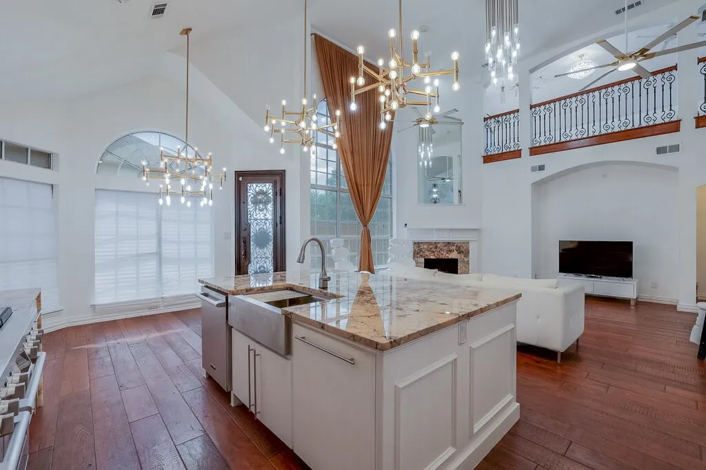 Single Family Residence For Sale in Tarrant County , 2603 Hopkins Drive, Grand Prairie, Texas 75052, 4 Bedroom, 3 Bathroom, 2 Garage spaces, 3,355 Sqft, built in 1998, mls#21380263, Real Estate Agent in Grand Prairie, Homes For Sale in Tarrant county, Homes For Sale in Grand Prairie, Realtor in Grand Prairie Texas, Real Estate Brokerage Independent Realty Texas, Luminita Cordes Realtor