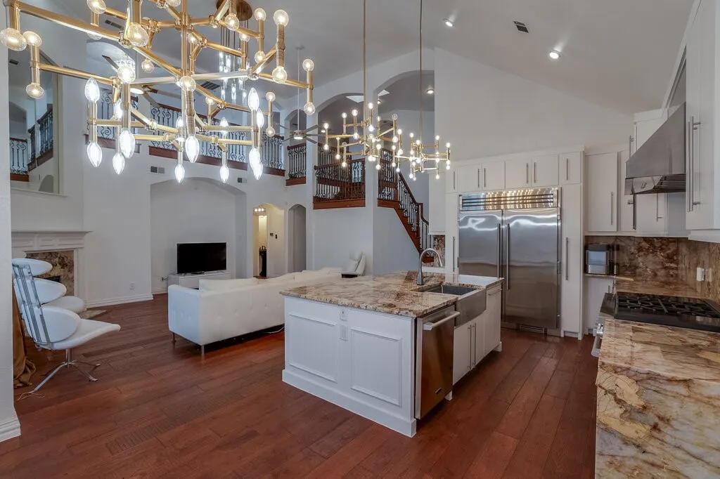 Single Family Residence For Sale in Tarrant County , 2603 Hopkins Drive, Grand Prairie, Texas 75052, 4 Bedroom, 3 Bathroom, 2 Garage spaces, 3,355 Sqft, built in 1998, mls#21380263, Real Estate Agent in Grand Prairie, Homes For Sale in Tarrant county, Homes For Sale in Grand Prairie, Realtor in Grand Prairie Texas, Real Estate Brokerage Independent Realty Texas, Luminita Cordes Realtor