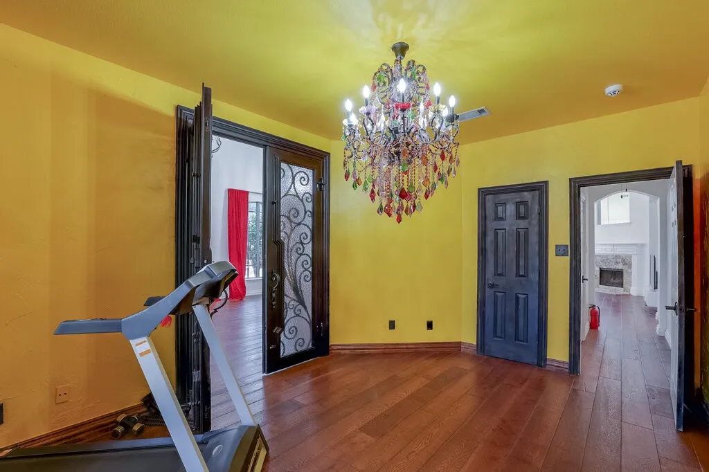 Single Family Residence For Sale in Tarrant County , 2603 Hopkins Drive, Grand Prairie, Texas 75052, 4 Bedroom, 3 Bathroom, 2 Garage spaces, 3,355 Sqft, built in 1998, mls#21380263, Real Estate Agent in Grand Prairie, Homes For Sale in Tarrant county, Homes For Sale in Grand Prairie, Realtor in Grand Prairie Texas, Real Estate Brokerage Independent Realty Texas, Luminita Cordes Realtor