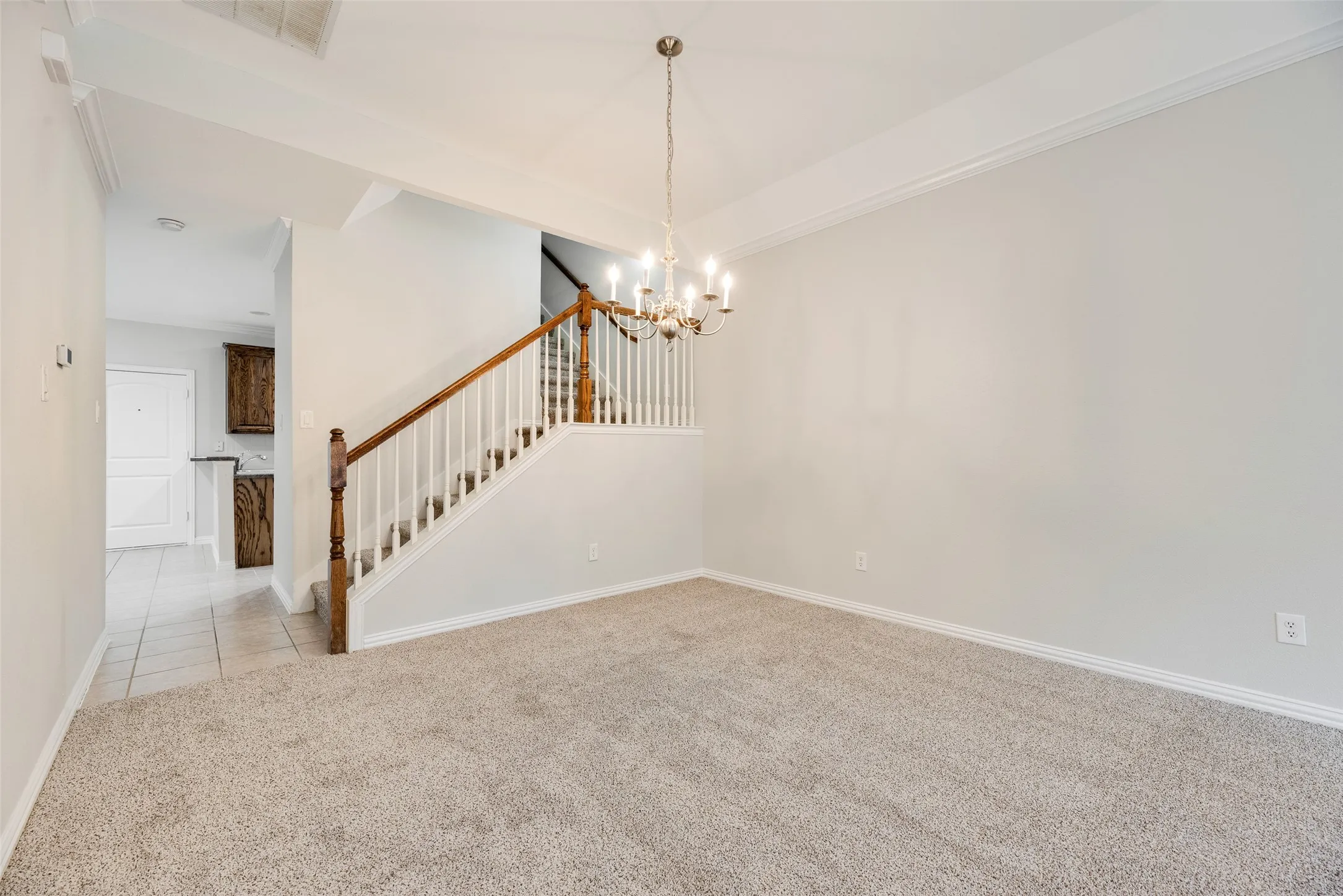 Single Family Residence For Rent in Dallas County , 1020 Alyssa Lane, Carrollton, Texas 75006, 3 Bedroom, 3 Bathroom, 2 Garage spaces, 1,818 Sqft, built in 2005, mls#21380280, Real Estate Agent in Carrollton, Homes For Rent in Dallas county, Homes For Rent in Carrollton, Realtor in Carrollton Texas, Real Estate Brokerage Independent Realty Texas, Luminita Cordes Realtor