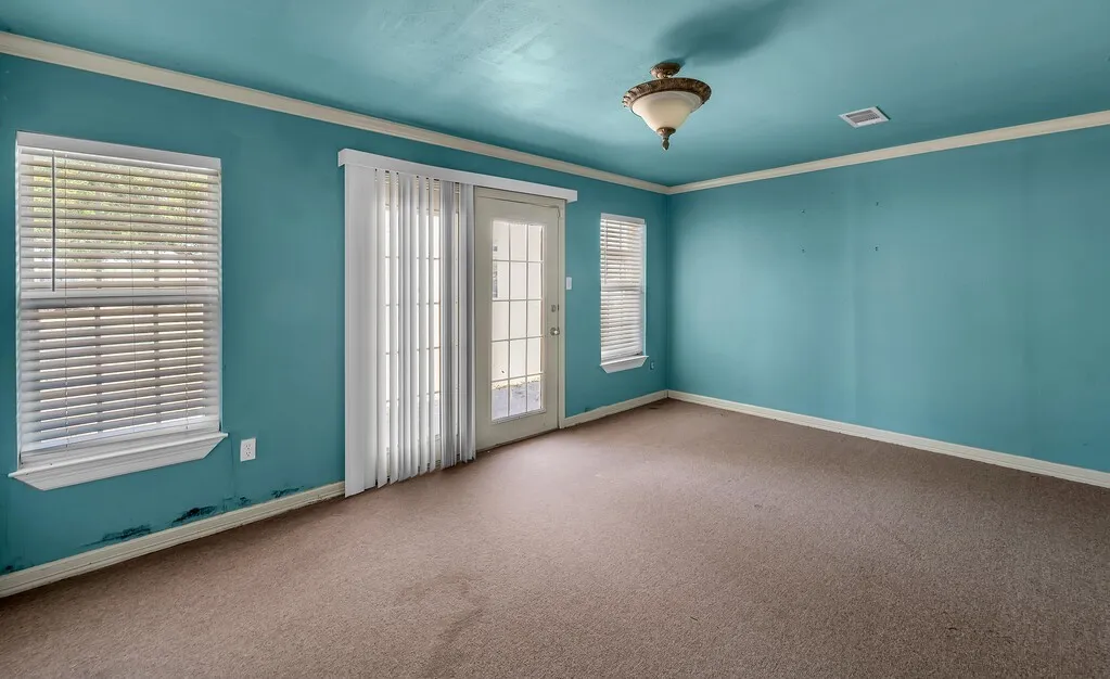 Farm For Sale in Mc Lennan County , 1455 Jackson Lane, China Spring, Texas 76633, 4 Bedroom, 3 Bathroom, Garage spaces, 3,720 Sqft, built in 1969, mls#21378638, Real Estate Agent in China Spring, Homes For Sale in Mc Lennan county, Homes For Sale in China Spring, Realtor in China Spring Texas, Real Estate Brokerage Independent Realty Texas, Luminita Cordes Realtor