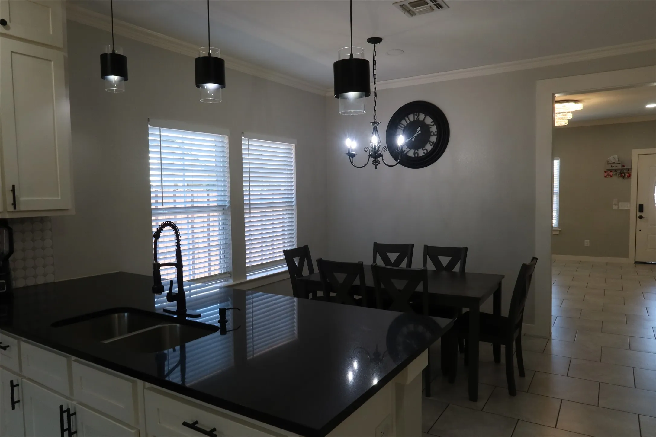 Single Family Residence For Sale in Wichita County , 2410 Buchanan Street, Wichita Falls, Texas 76309, 3 Bedroom, 2 Bathroom, 1 Garage spaces, 1,568 Sqft, built in 2021, mls#21379882, Real Estate Agent in Wichita Falls, Homes For Sale in Wichita county, Homes For Sale in Wichita Falls, Realtor in Wichita Falls Texas, Real Estate Brokerage Independent Realty Texas, Luminita Cordes Realtor