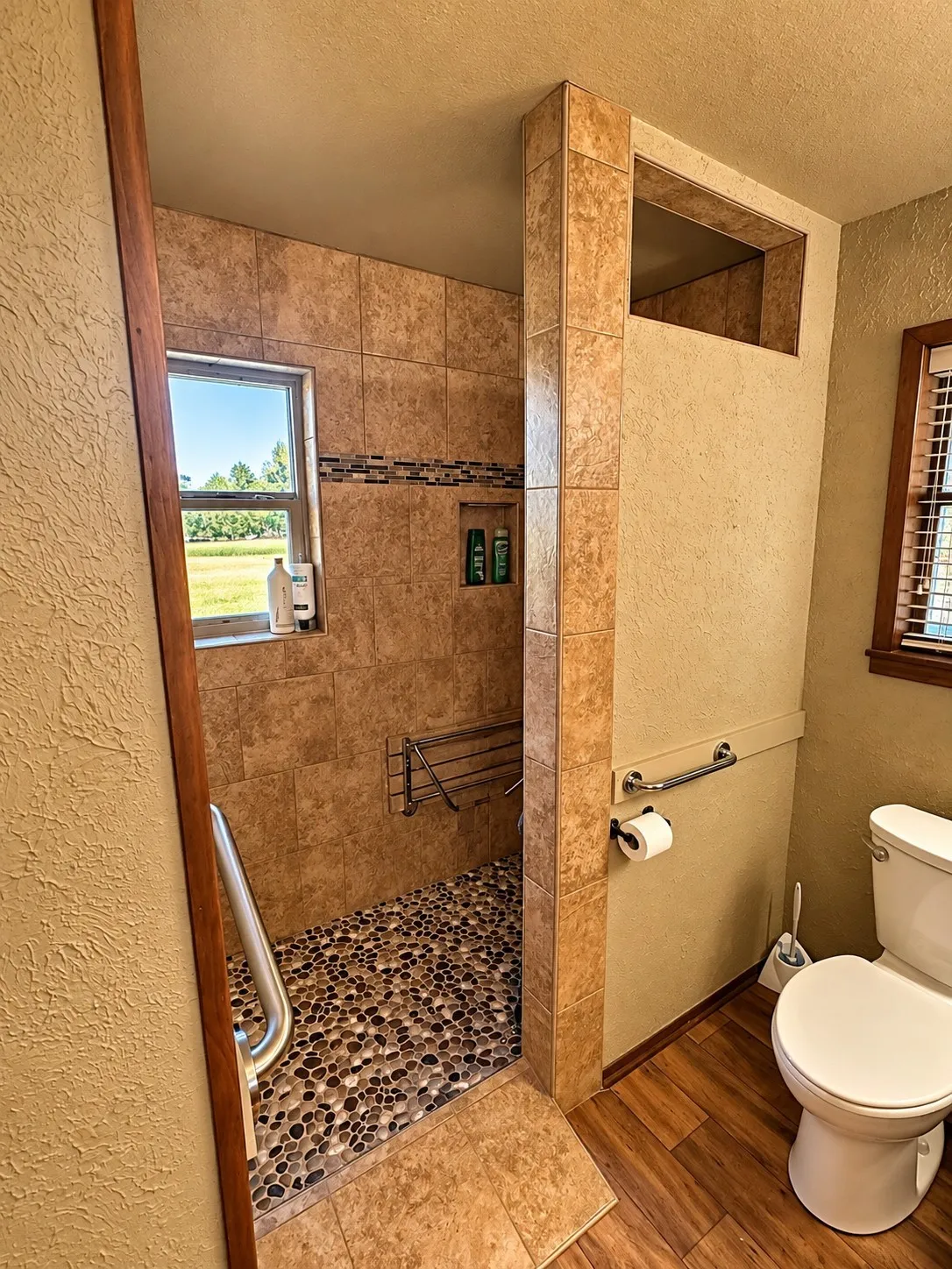 Single Family Residence For Sale in Lamar County , 3840 FM 1499, Paris, Texas 75460, 3 Bedroom, 2 Bathroom, 2 Garage spaces, 1,800 Sqft, built in 0, mls#21380017, Real Estate Agent in Paris, Homes For Sale in Lamar county, Homes For Sale in Paris, Realtor in Paris Texas, Real Estate Brokerage Independent Realty Texas, Luminita Cordes Realtor